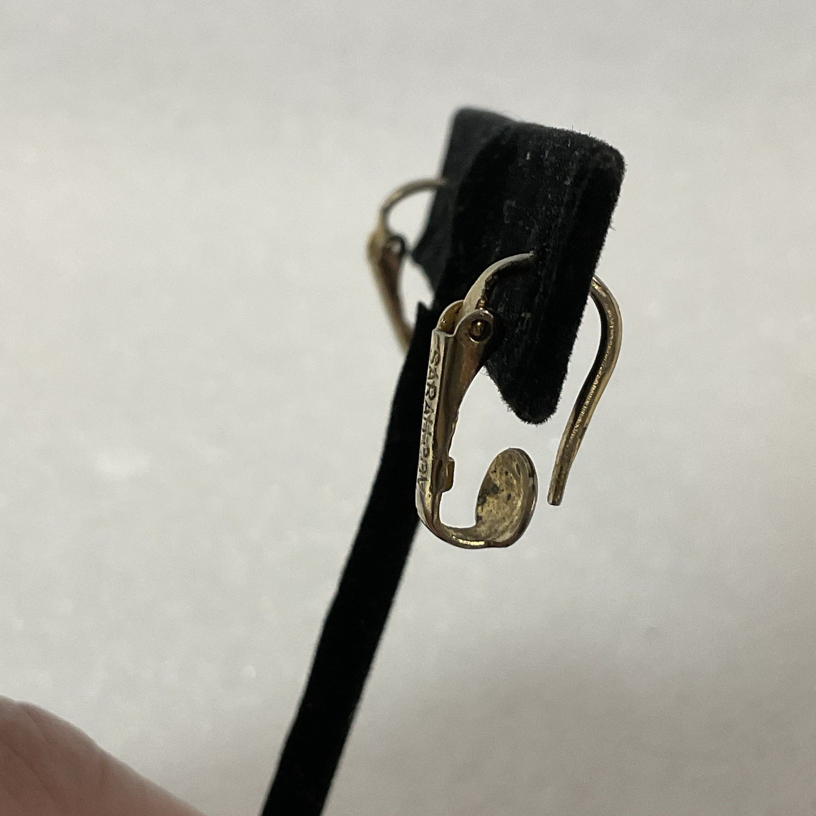 Vintage Sarah Coventry Gold Tone Clip Dangle Earrings Music Note Design - Image 8