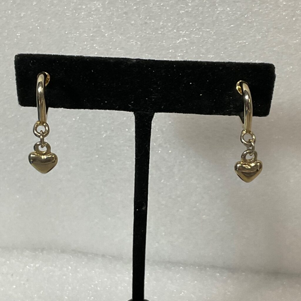 Vintage Gold Tone Heart Dangle Earrings 1in Drop Lightweight 3.09g - Image 1