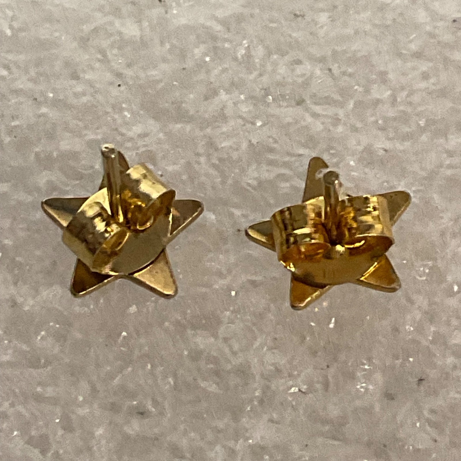 Vintage Gold Tone Star Stud Earrings 0.5in 0.49g Minimalist Jewelry - Image 3