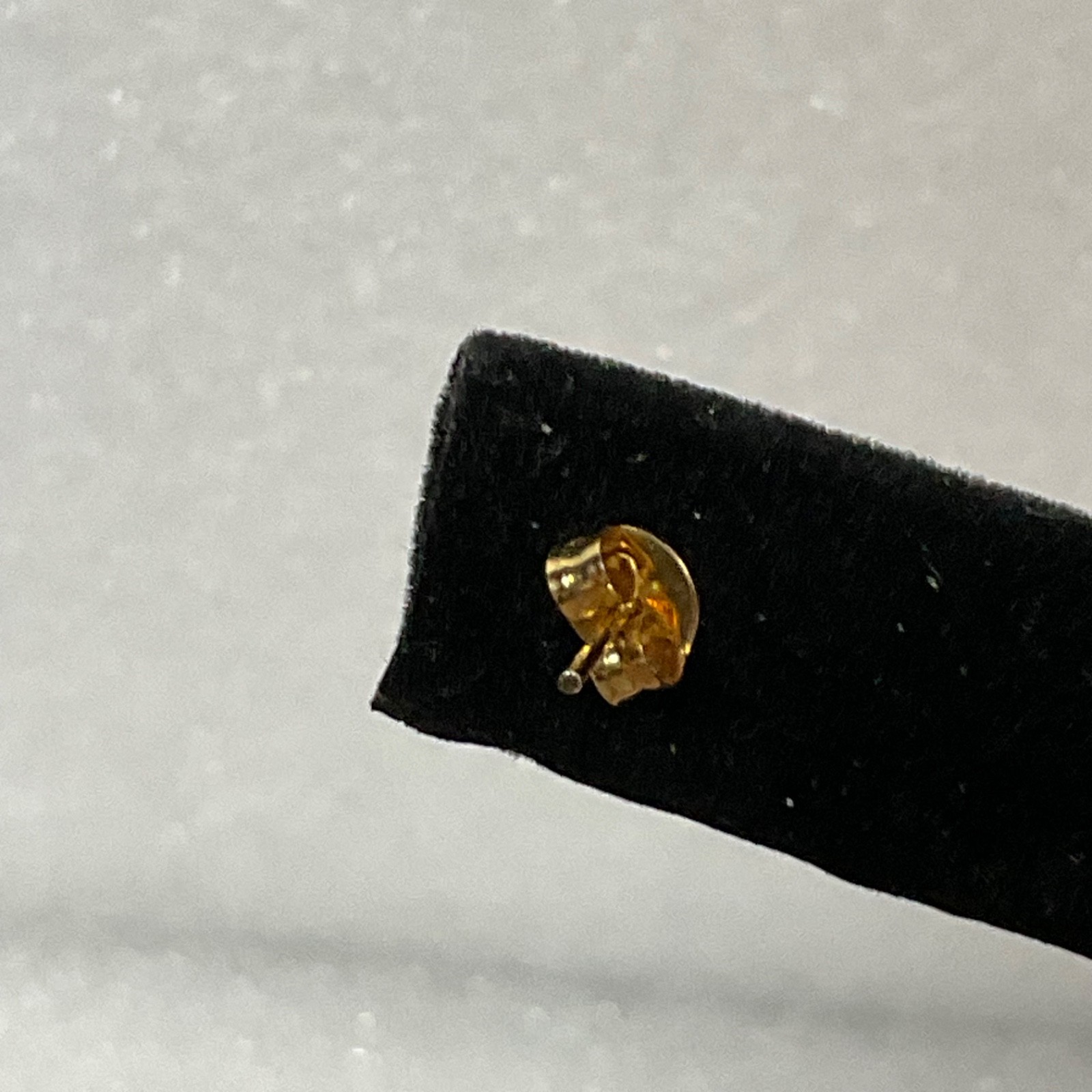 Vintage Gold Tone Star Stud Earrings 0.5in 0.49g Minimalist Jewelry - Image 8