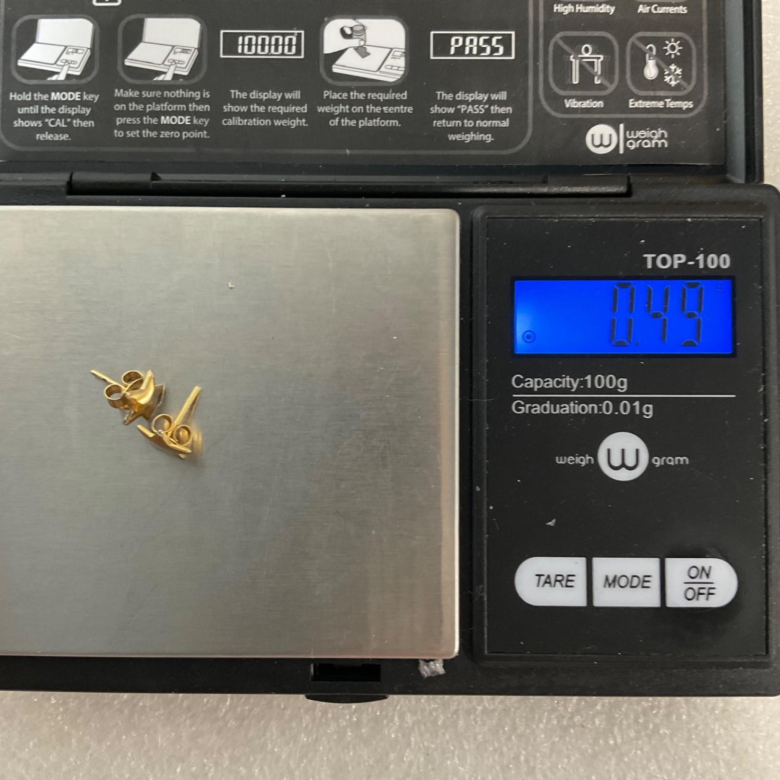 Vintage Gold Tone Star Stud Earrings 0.5in 0.49g Minimalist Jewelry - Image 10