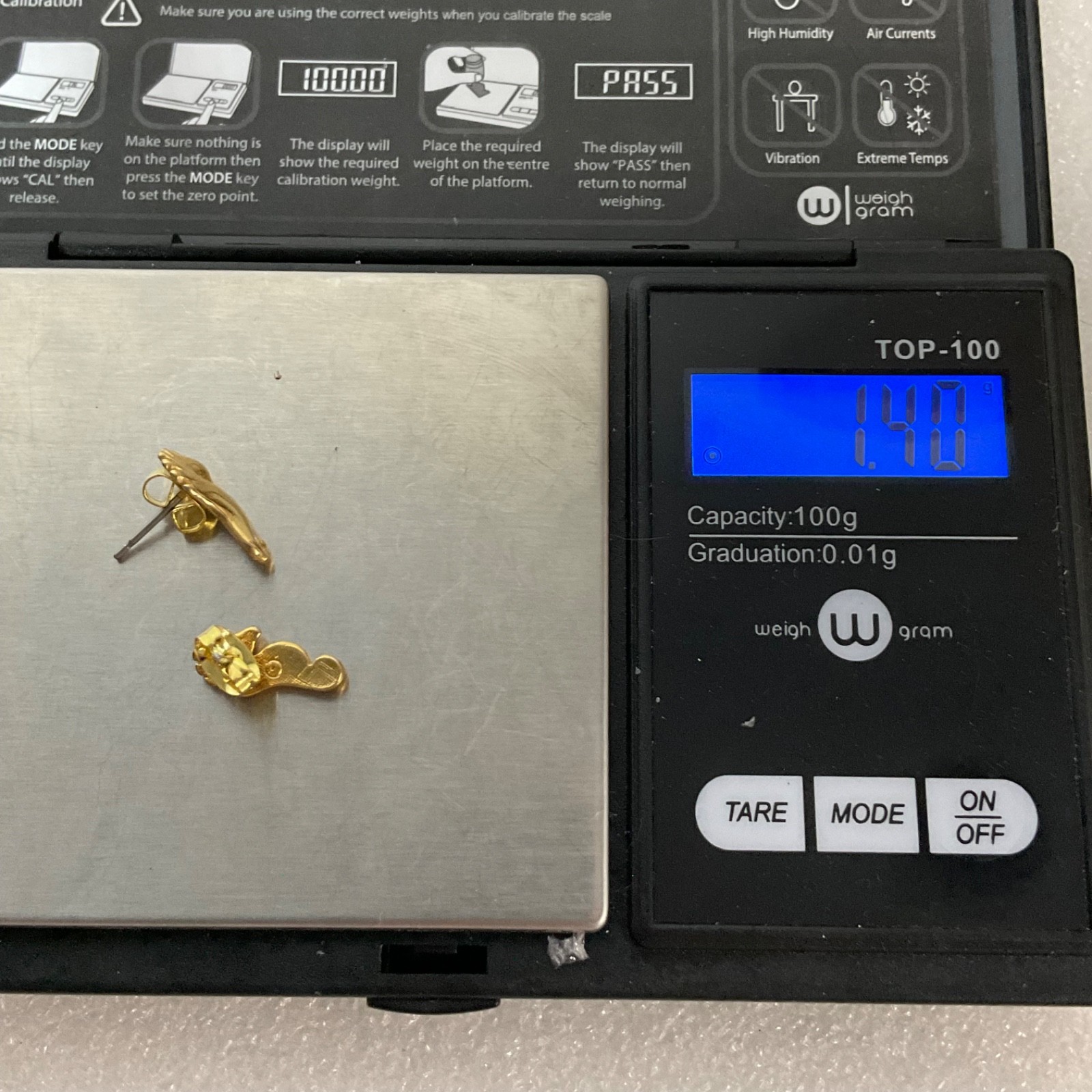 Vintage Gold Tone Seahorse Earrings 0.6in Stud Pierced Nautical Jewelry 1.4g - Image 11