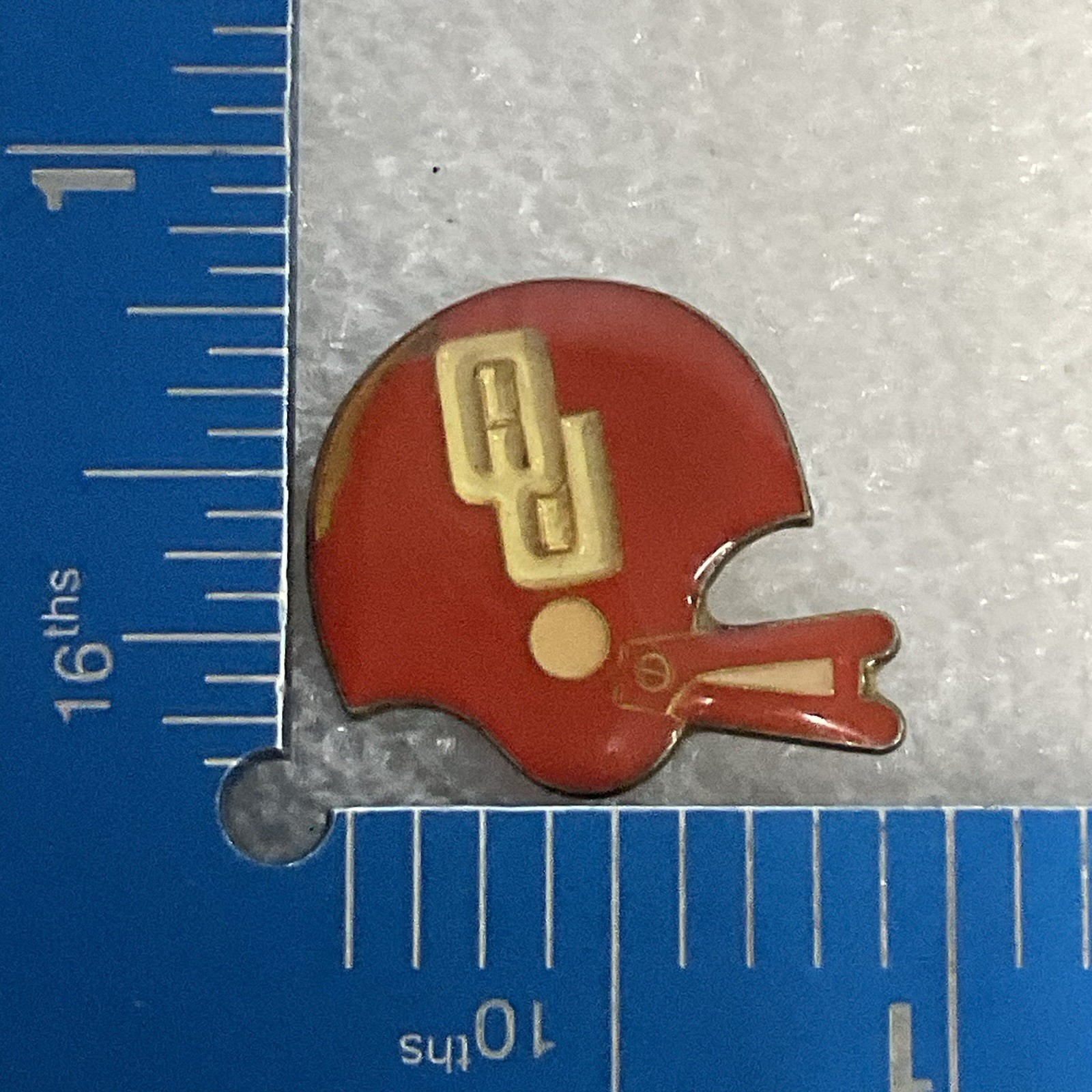 Vintage Oklahoma Sooners Football Helmet Enamel Pin NCAA Collectible - Image 3