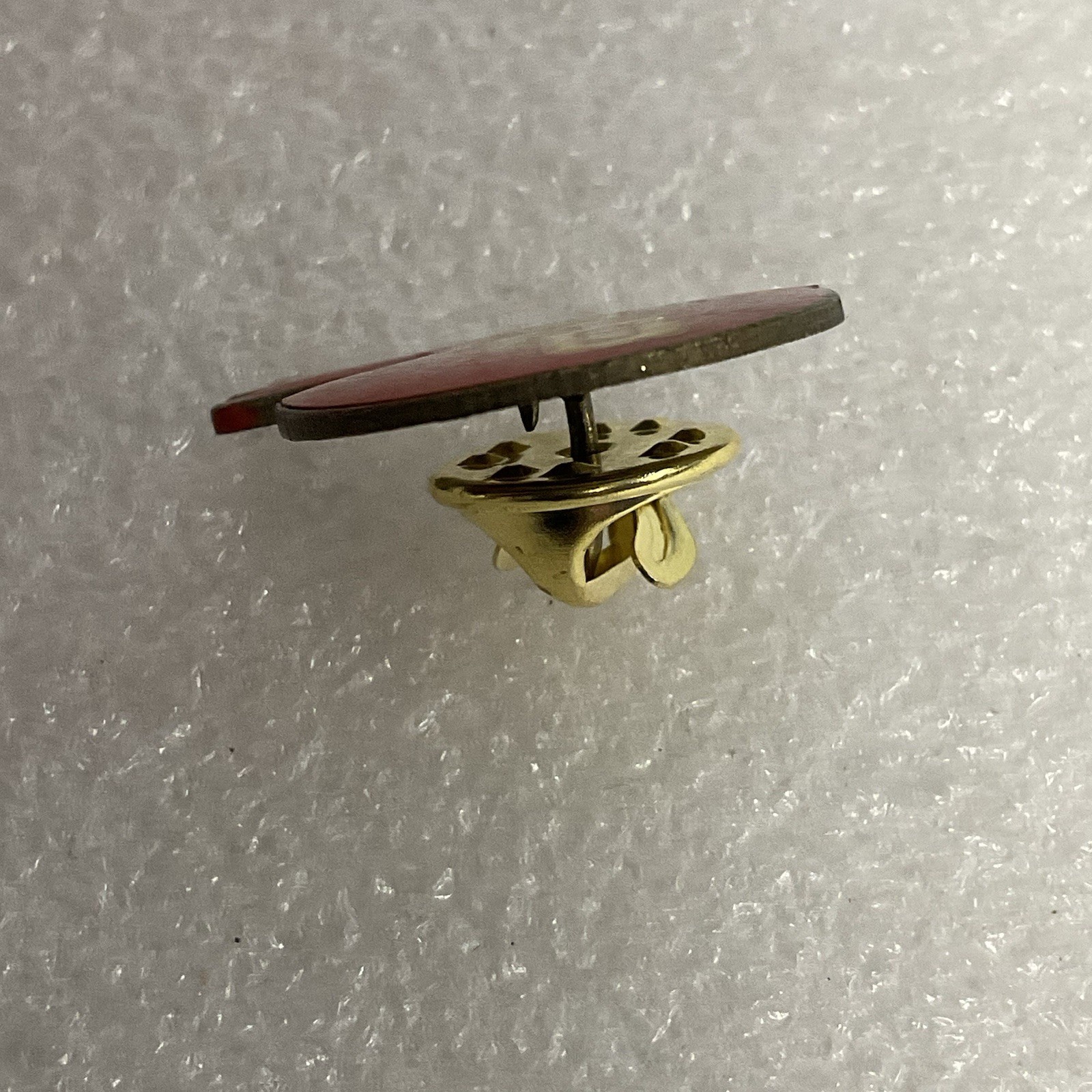 Oklahoma Sooners Football Helmet Pin Red Enamel NCAA OU College Memorabilia - Image 7