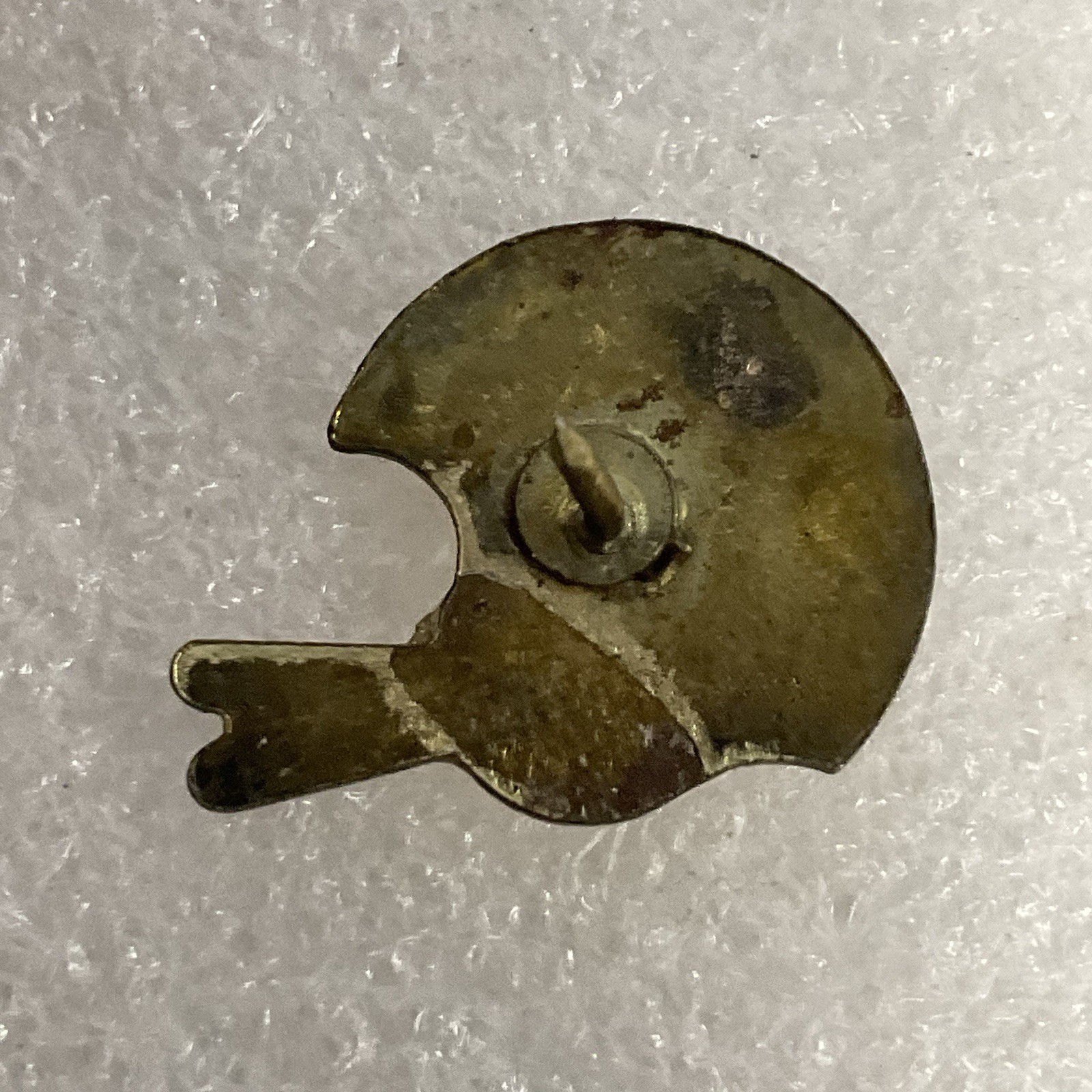 Oklahoma VTG Sooners Football Helmet Pin NCAA Metal Enamel Lapel Badge - Image 2