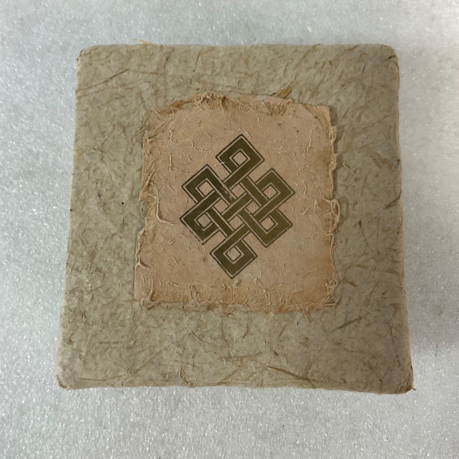 Fibrous Paper Trinket Box Endless Knot Design 4in Square - Image 2