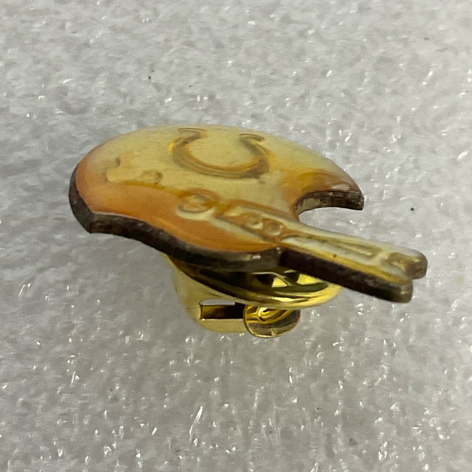 Indianapolis Colts NFL Helmet VTG Lapel Pin Football Collectible Memorabilia - Image 8