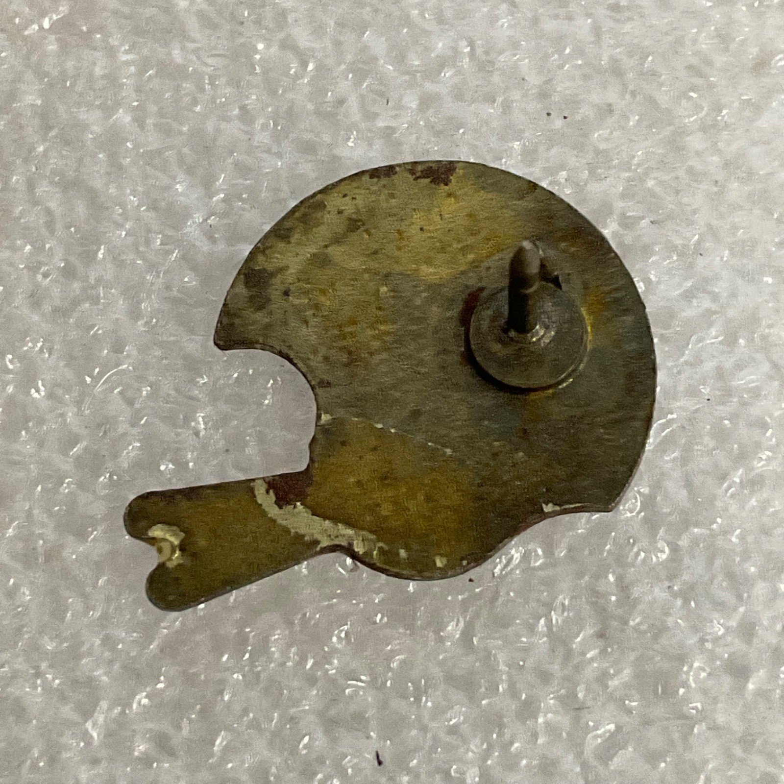 Indianapolis Colts Football VTG Helmet Pin Badge NFL Memorabilia Collectible - Image 2