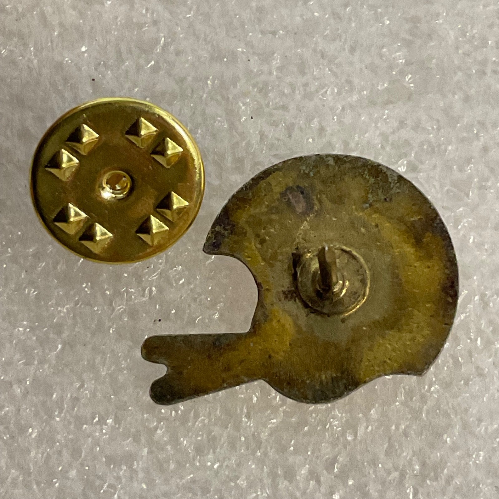 Indianapolis Colts NFL Helmet Lapel Pin Football Collectible Memorabilia VTG - Image 5