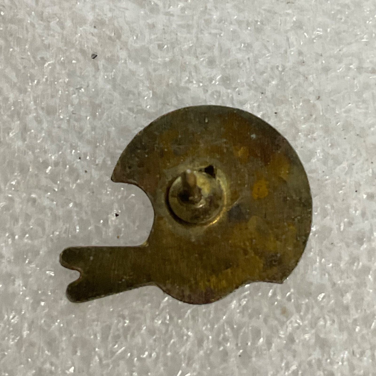 Indianapolis Colts Football Helmet VTG Pin Badge NFL Memorabilia Collectible - Image 2