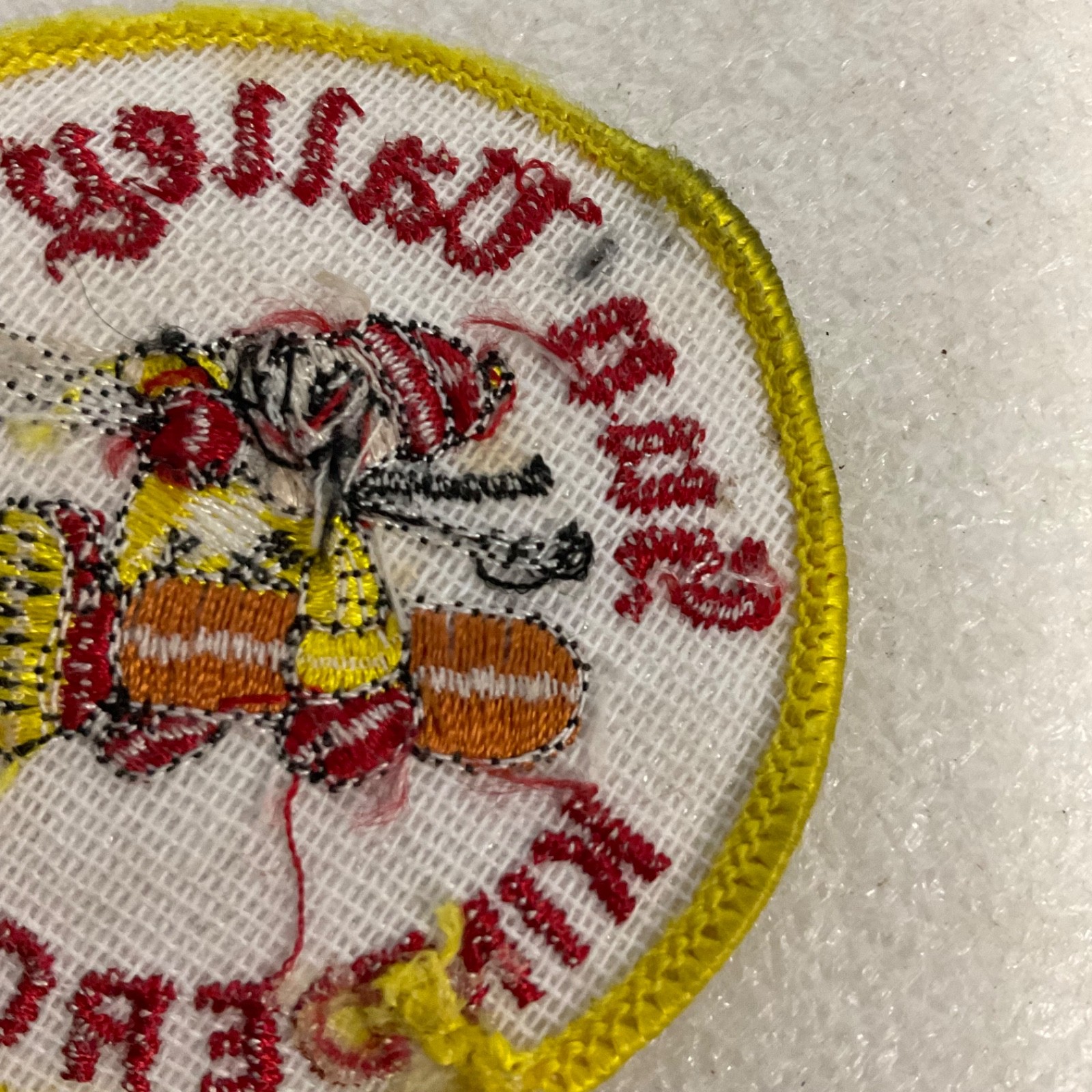 Sun Valley Undercup 2005 Embroidered Ski Snowboard Patch Yellow Border - Image 7