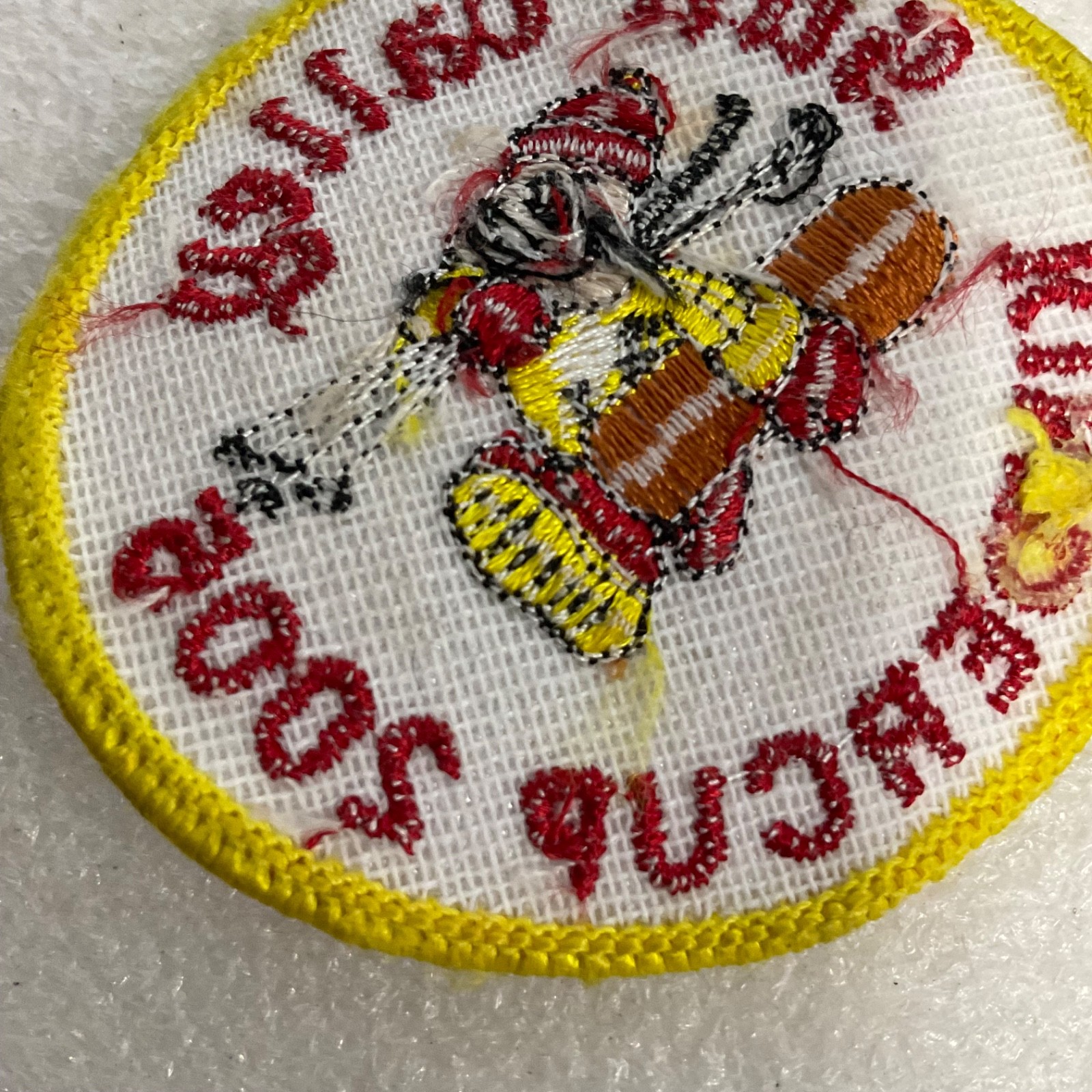 Sun Valley Undercup 2005 Embroidered Ski Snowboard Patch Yellow Border - Image 8