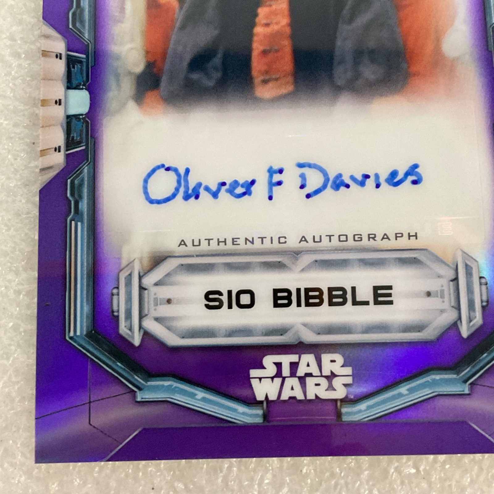 2022 Topps Finest Star Wars Sio Bibble Auto FA-OFD /299 Oliver Ford Davies - Image 5