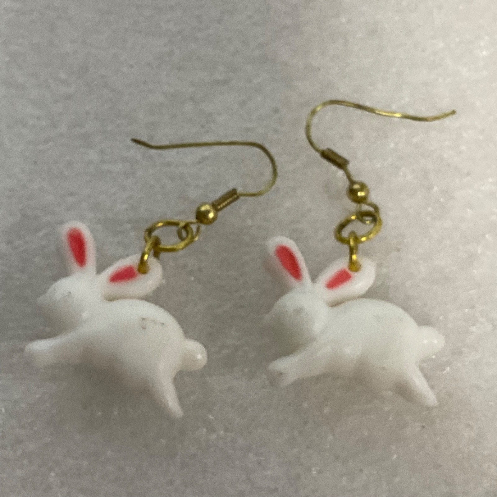 Vintage Bunny Rabbit Dangle Earrings White Pink Ears 1in 5.36g Cute Whimsical - Image 4