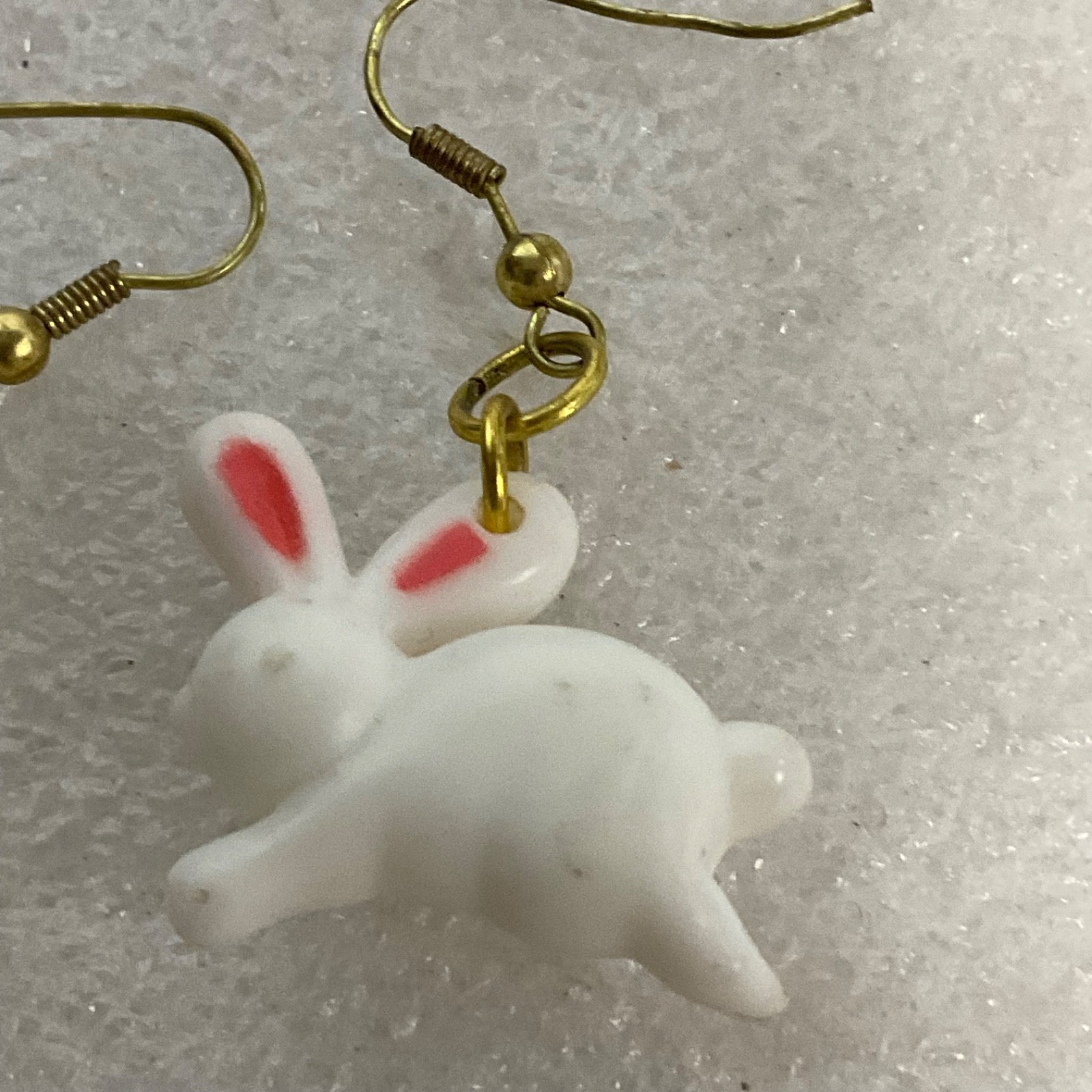 Vintage Bunny Rabbit Dangle Earrings White Pink Ears 1in 5.36g Cute Whimsical - Image 6
