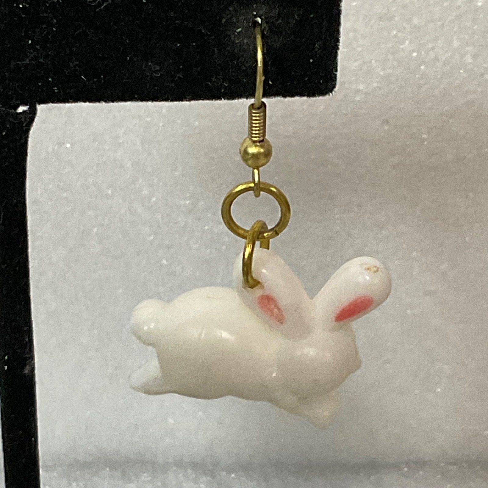 Vintage Bunny Rabbit Dangle Earrings White Pink Ears 1in 5.36g Cute Whimsical - Image 9