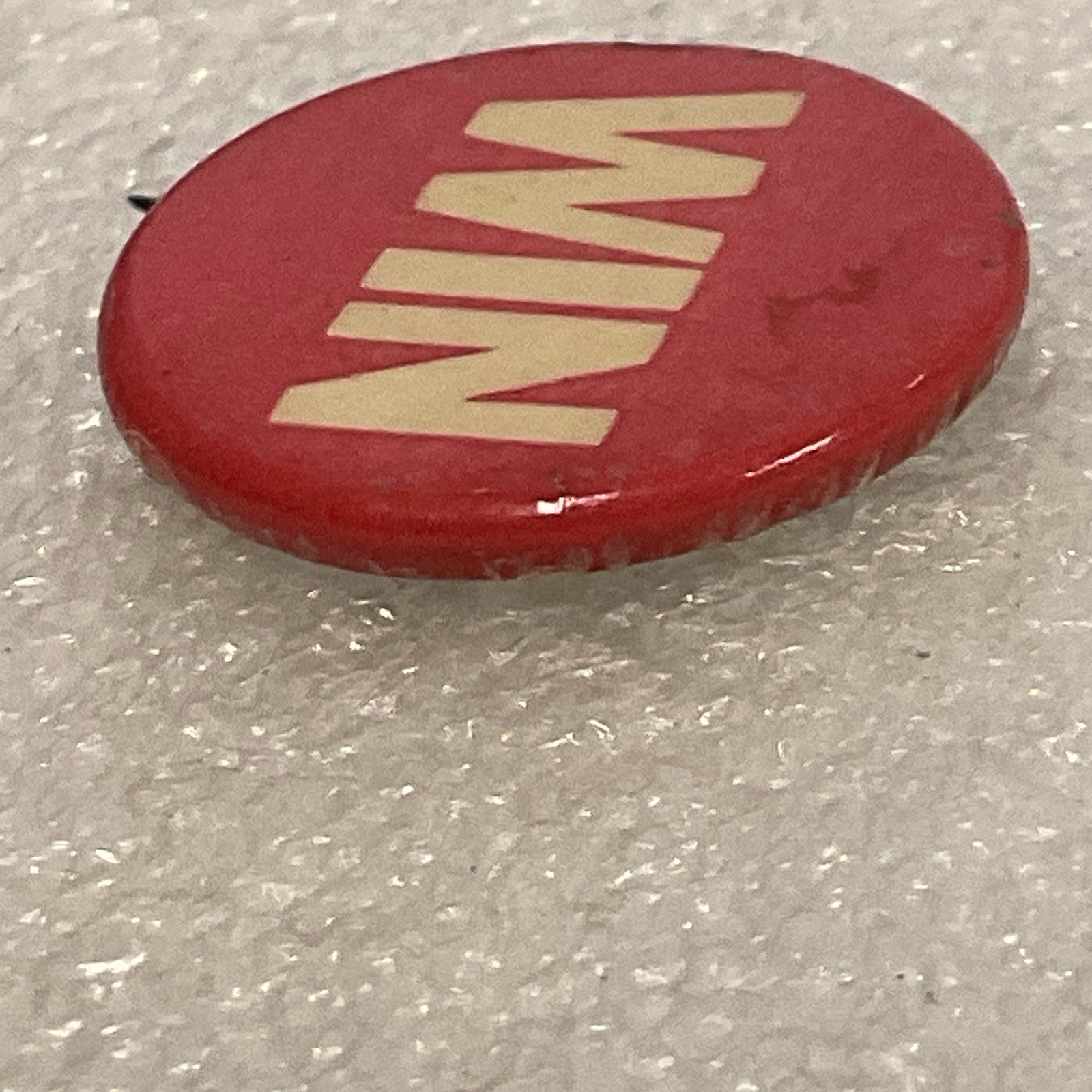 Win Red & White Vintage 1” Button Pin Pinback Made By NG Slater Corp - Image 12