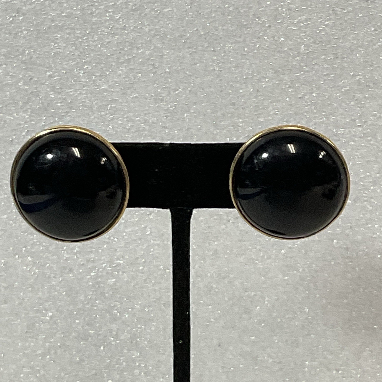 Vintage Trifari Black Cabochon Button Clip On Earrings Gold Tone Round - Image 2