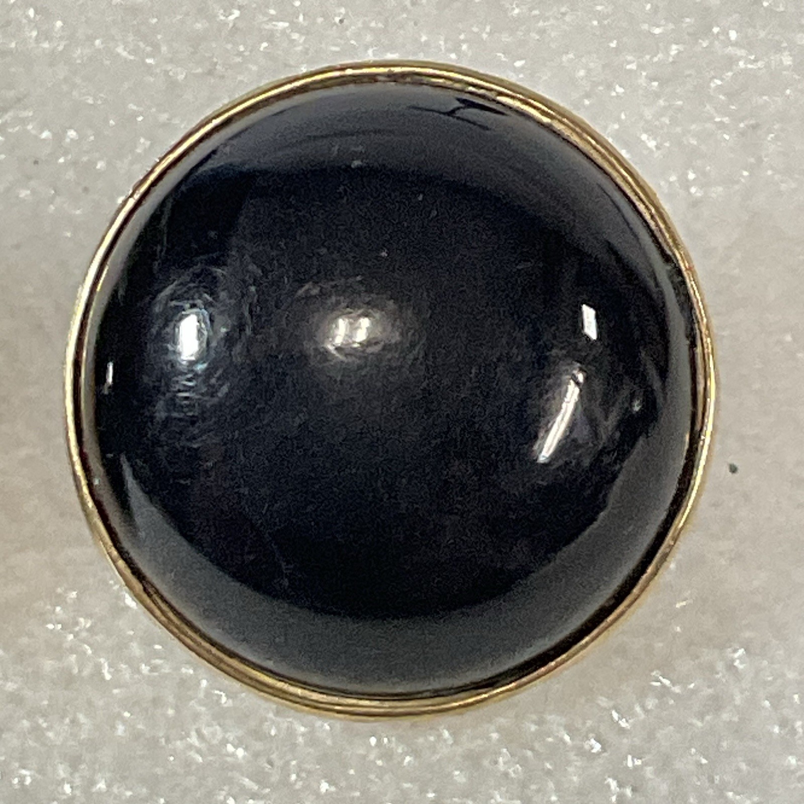 Vintage Trifari Black Cabochon Button Clip On Earrings Gold Tone Round - Image 4