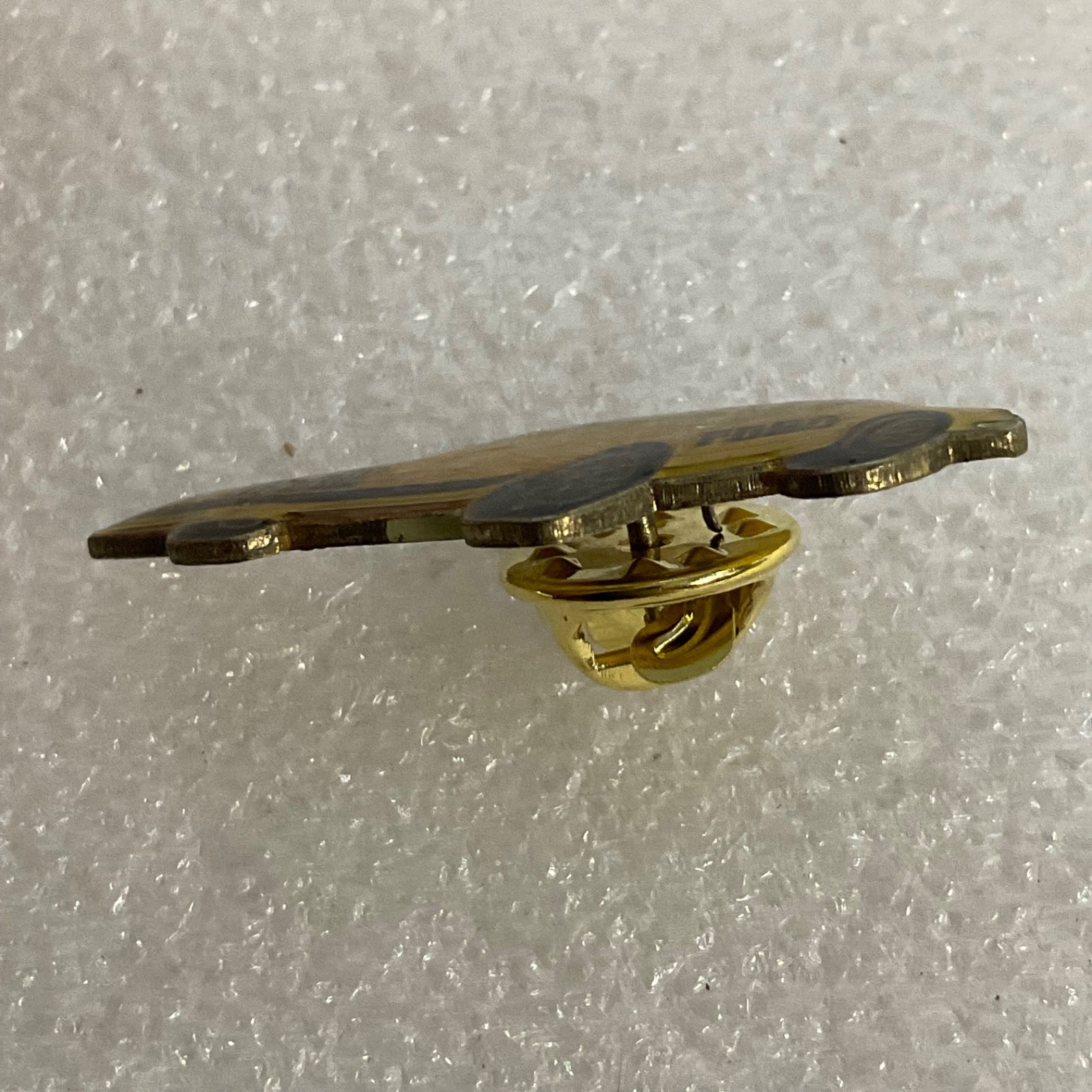 Ford Car Lapel Pin Badge Gold Tone Automobile Vintage Collectible Memorabilia - Image 8