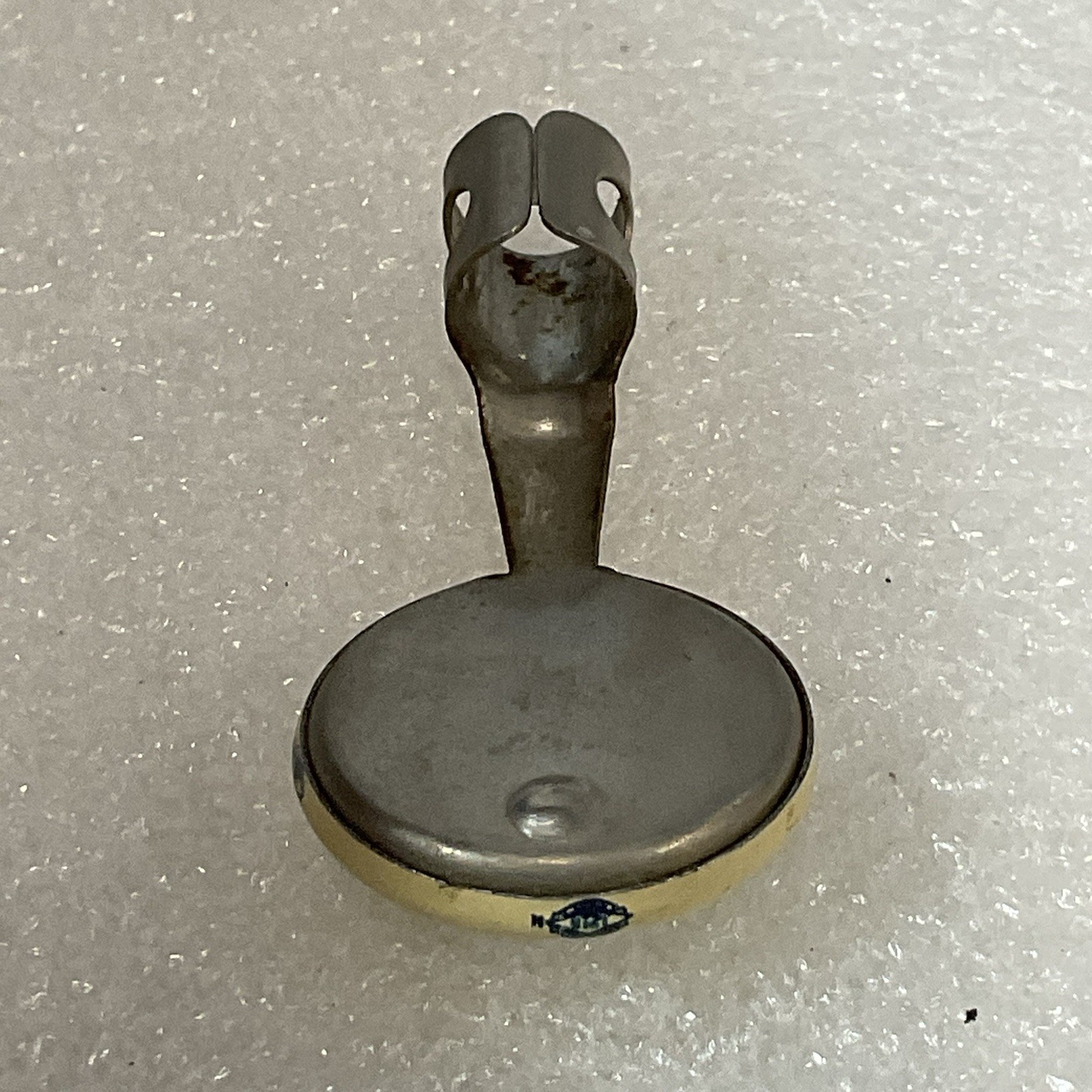 Vote UAW Pen Topper 3/4” Button GnuCollectibles - Image 3