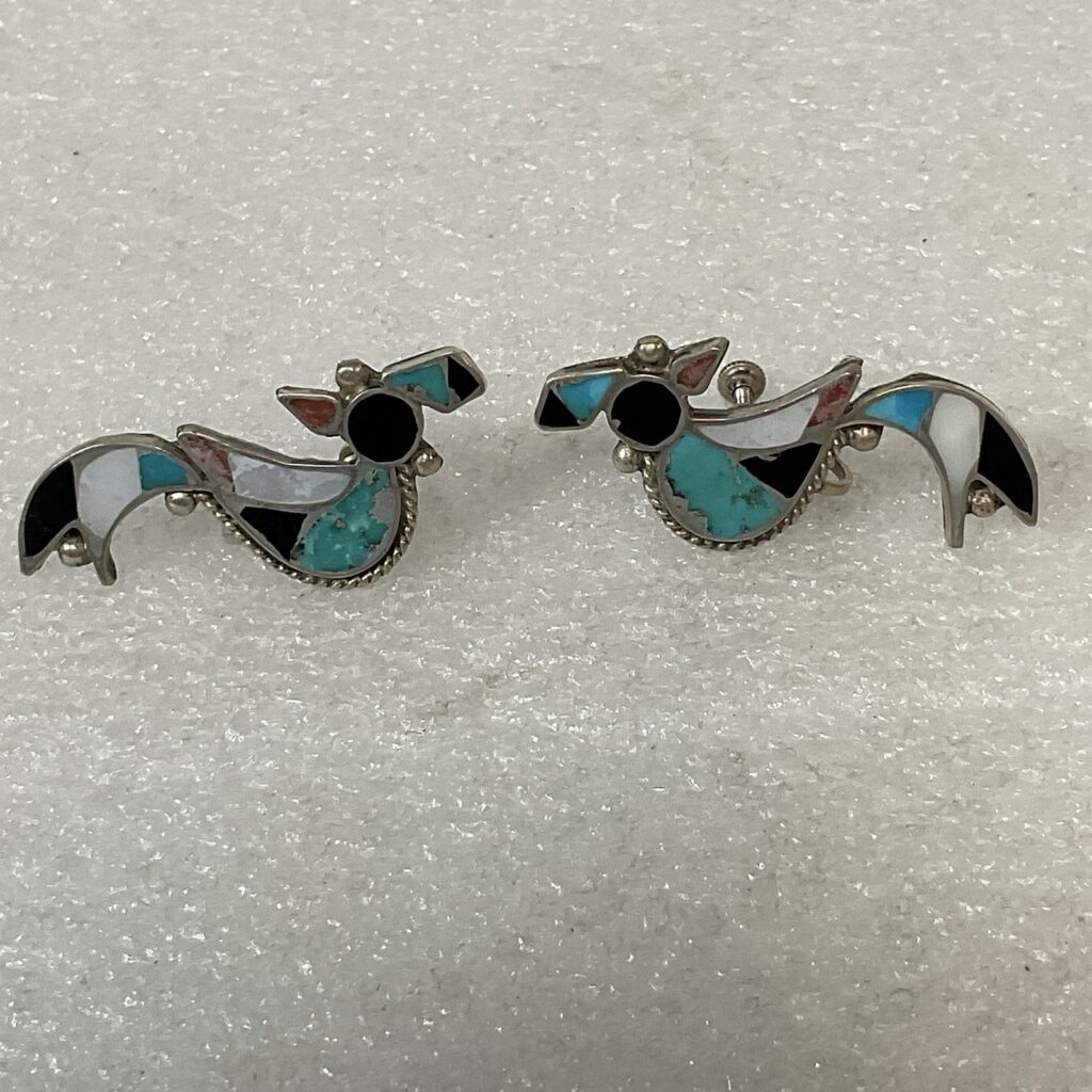 Vintage Sterling Turquoise Onyx Inlay Bird Earrings Screw Back Southwest - Image 1