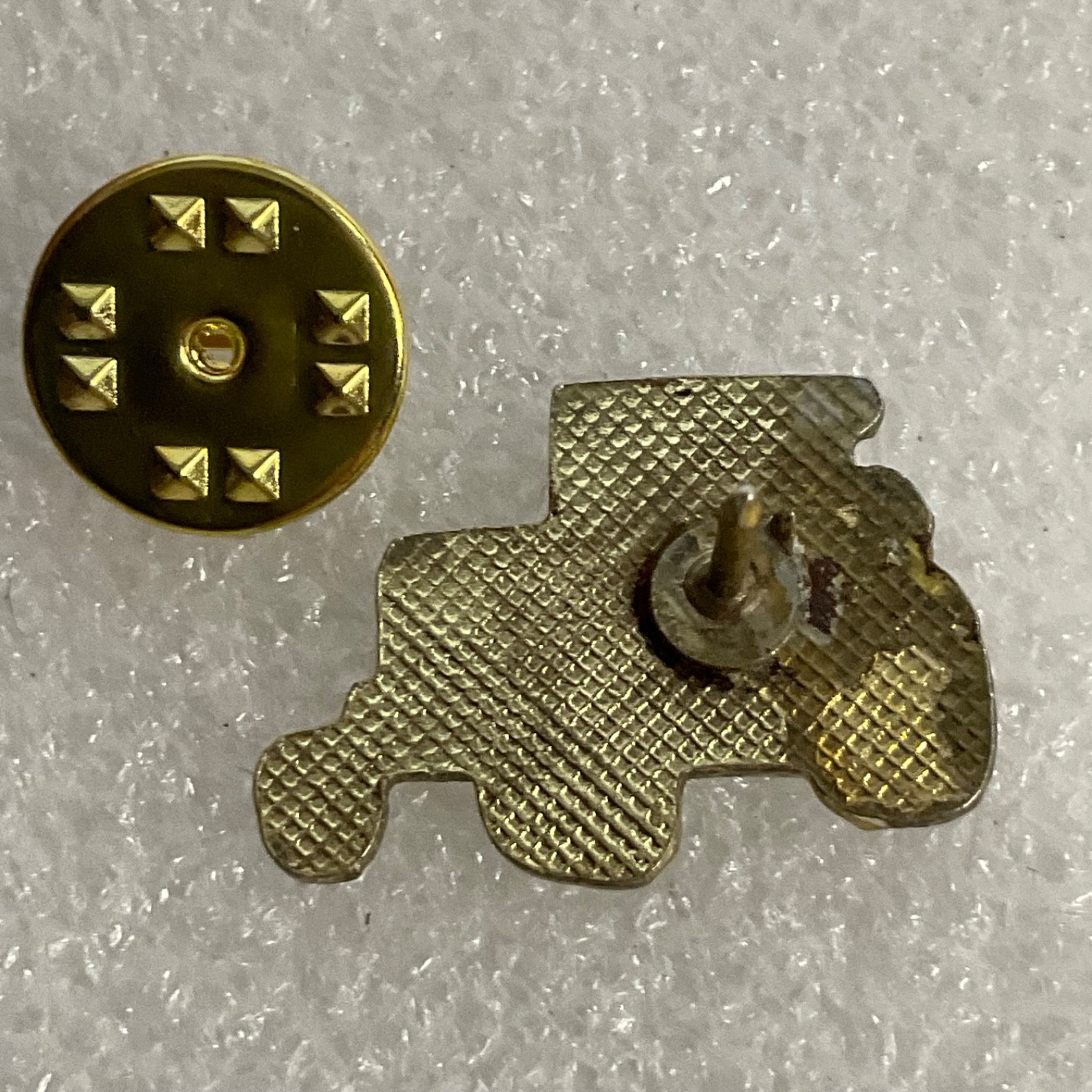 Green Tractor Lapel Pin Farm Equipment Collectible Vintage Tie Tack Enamel Badge - Image 5