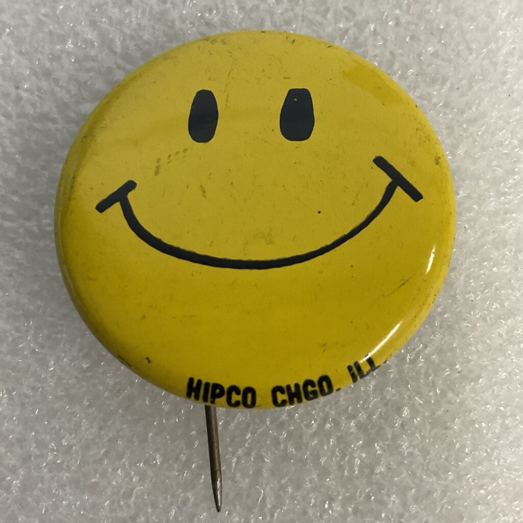 Yellow Smiley Face Hipco Chicago IL 1.5” VTG Button Pin Pinback GnuCollectibles - Image 1