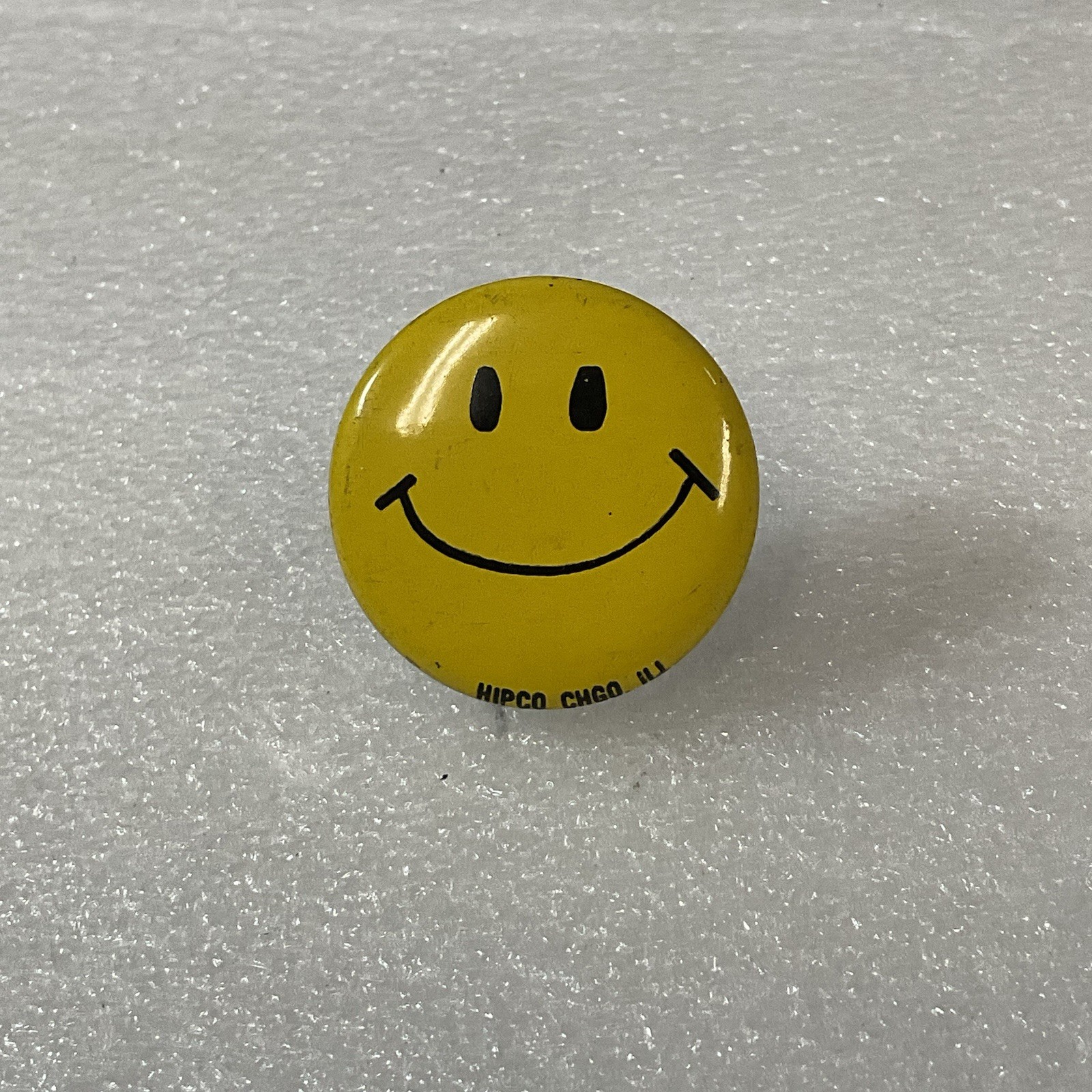 Yellow Smiley Face Hipco Chicago IL 1.5” VTG Button Pin Pinback GnuCollectibles - Image 13