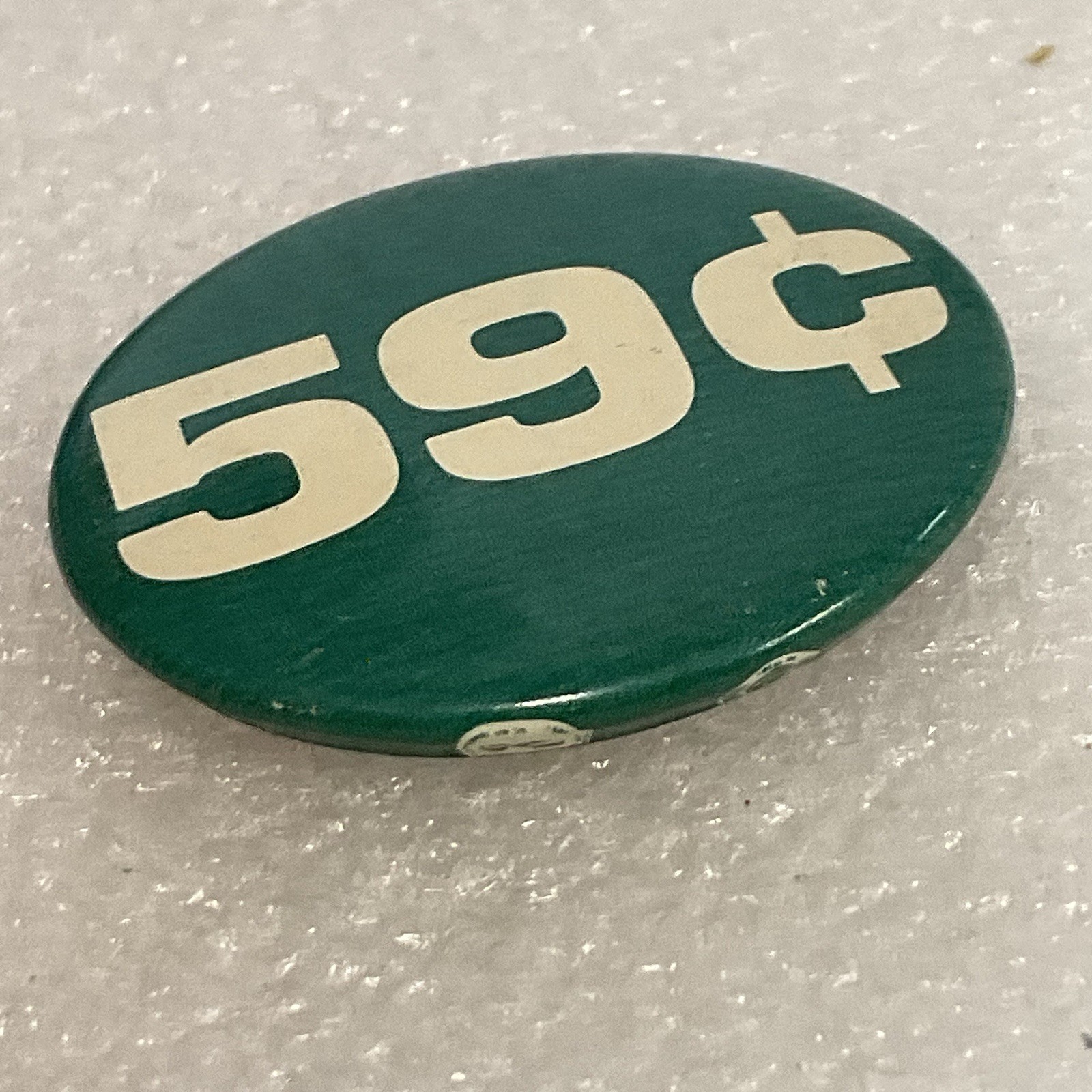 59¢ Green & White Vintage 1.5” Button Pin GnuCollectibles - Image 2