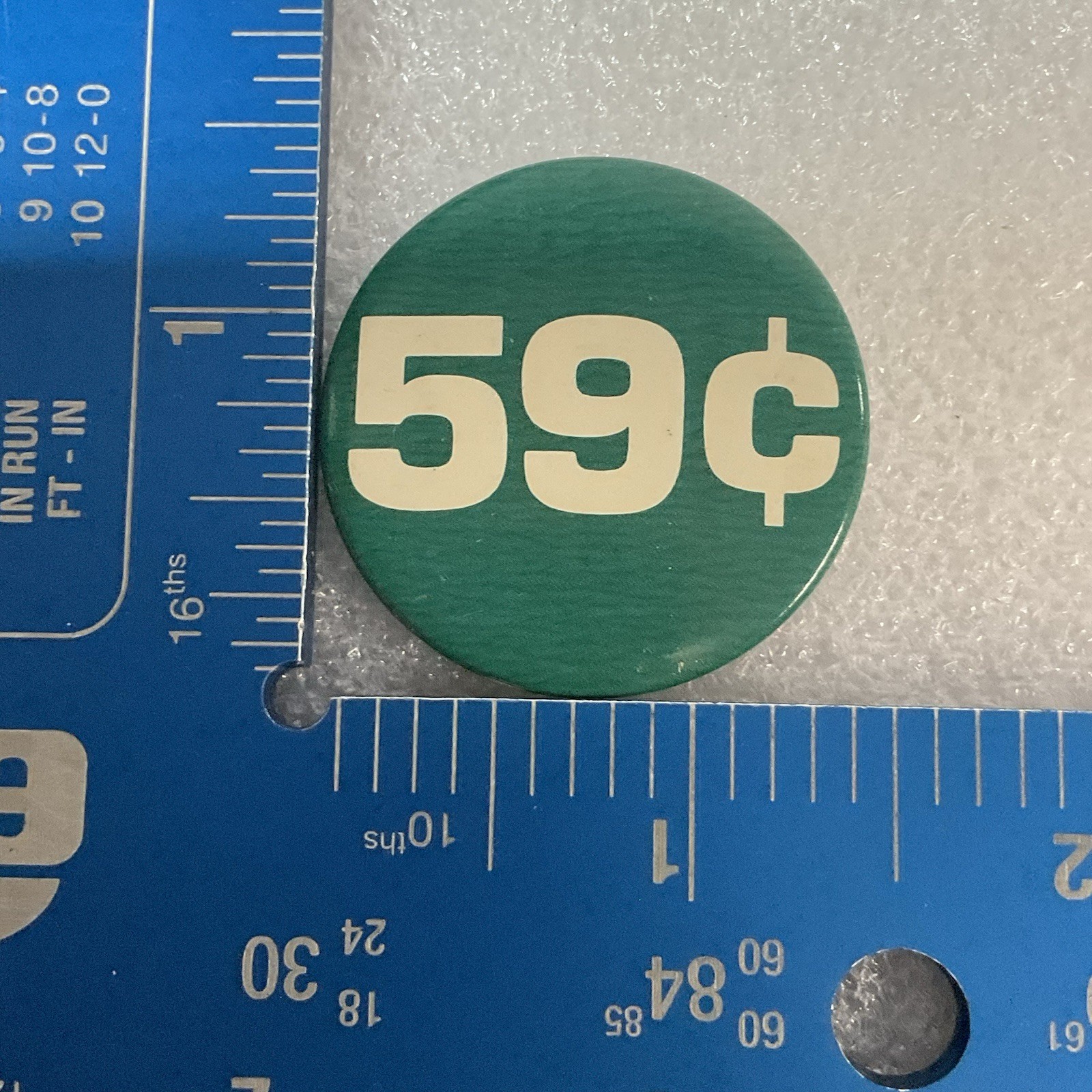 59¢ Green & White Vintage 1.5” Button Pin GnuCollectibles - Image 8