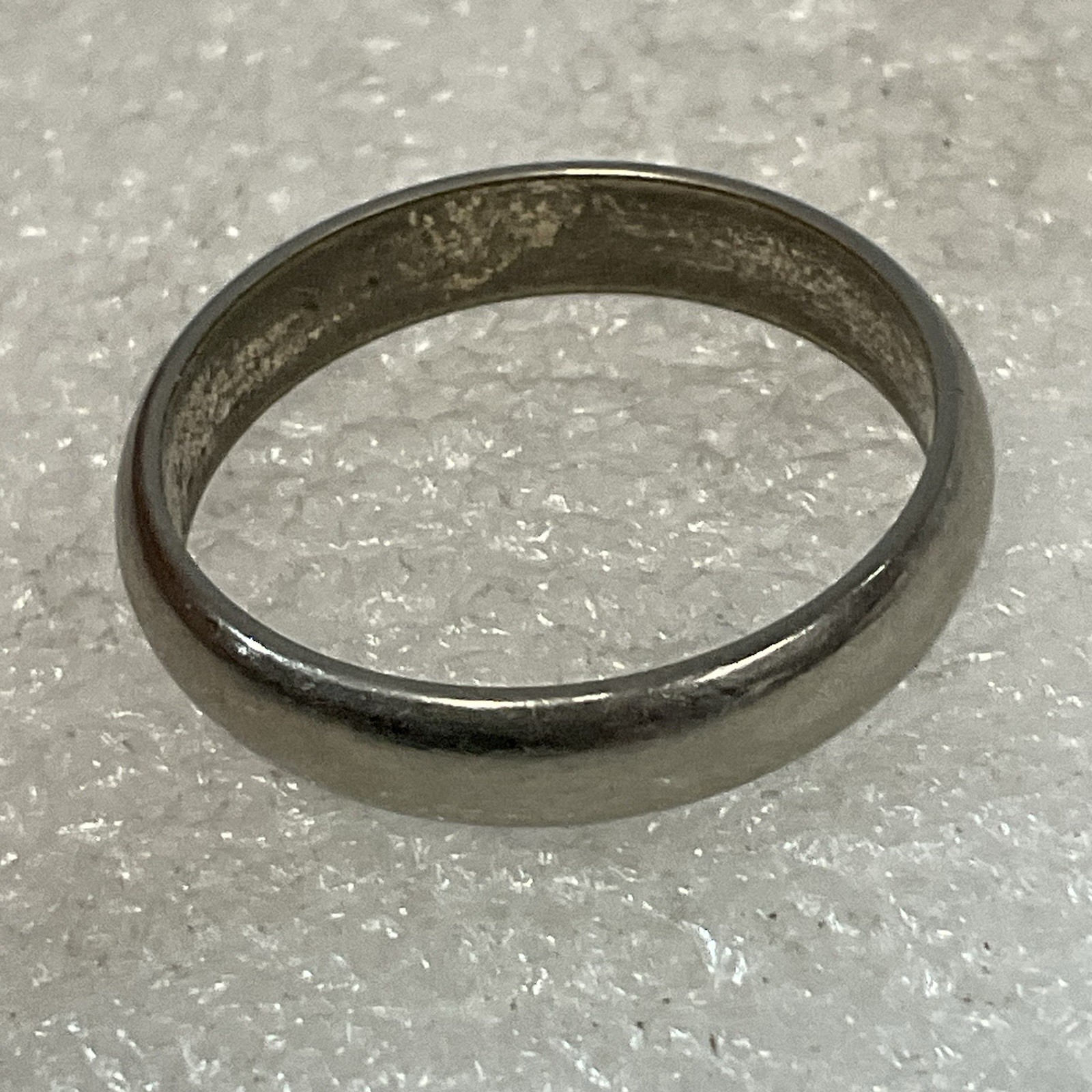 Silver Tone Band Ring Size 9 Unisex Simple Classic Fashion Jewelry - Image 3