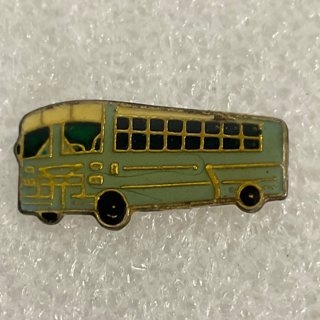VTG School Bus Pin Badge Green Gold Enamel Lapel Transportation Collectible - Image 1