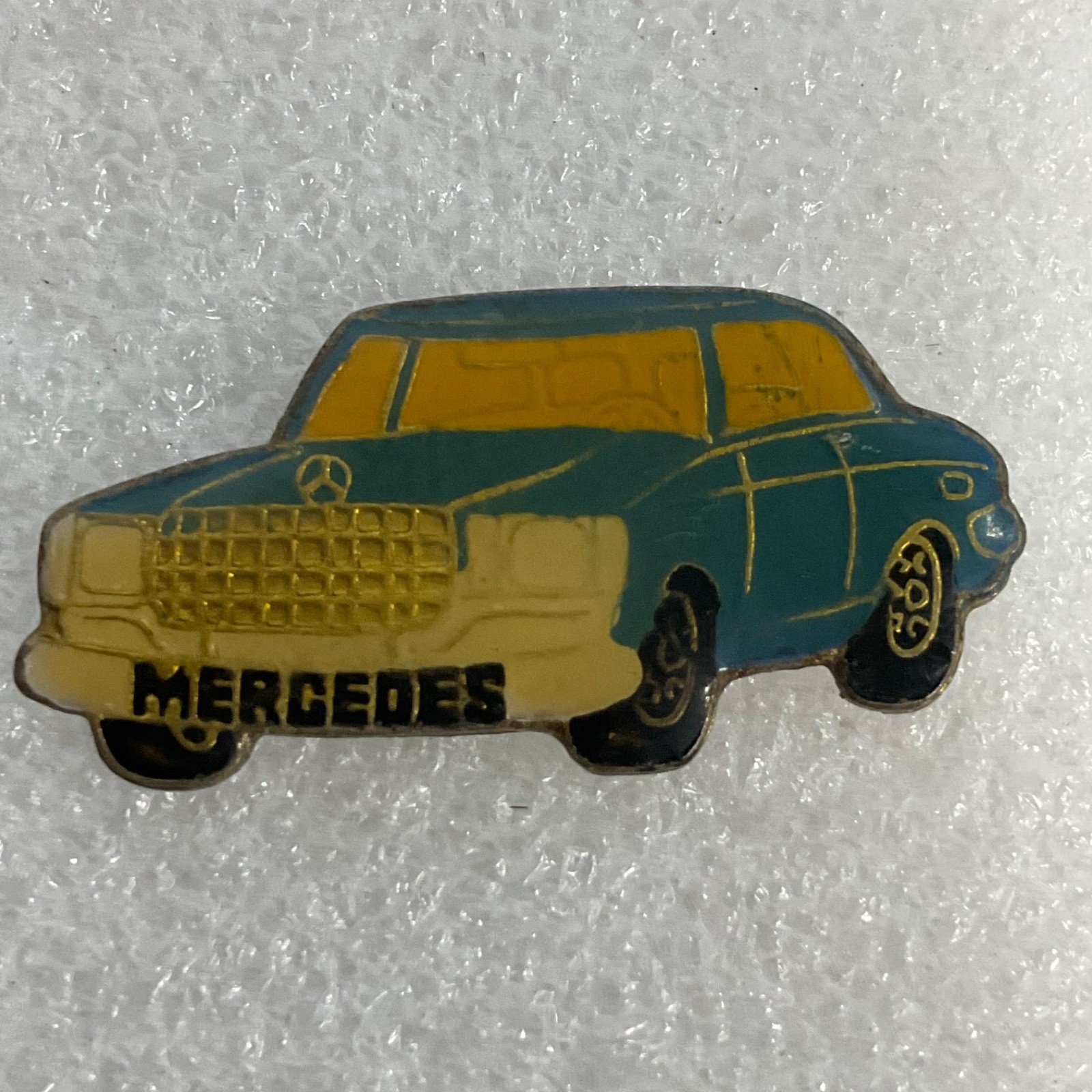 Vintage Mercedes Benz Car Pin Badge Auto Collectible Classic Enamel Lapel - Image 1