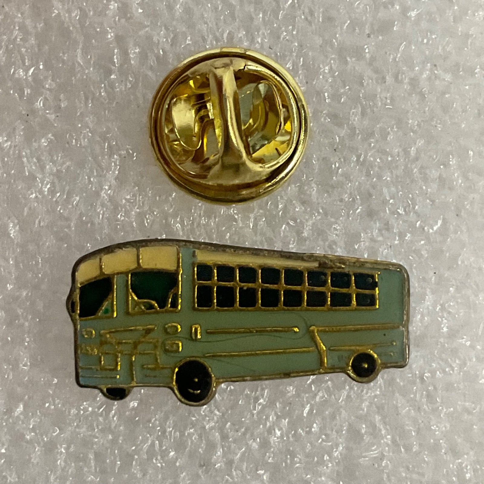 VTG School Bus Pin Badge Green Gold Enamel Lapel Transportation Collectible - Image 4