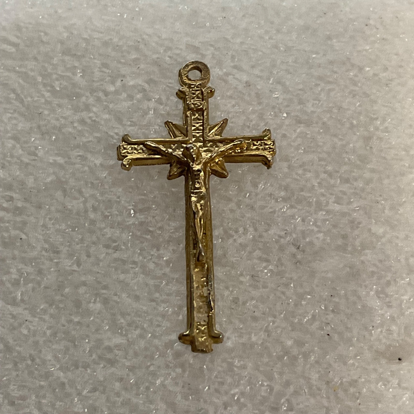 Vintage Gold Tone Crucifix Cross Pendant 1.5in Religious Christian Jewelry 1.19g - Image 1