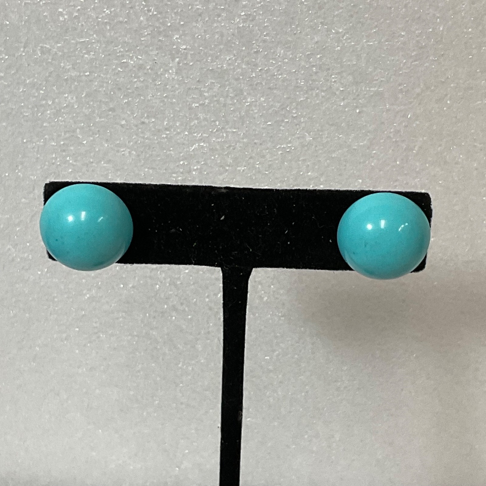 Vintage Teal Round Stud Earrings 1in 2.57g Classic Bold Post Style - Image 1