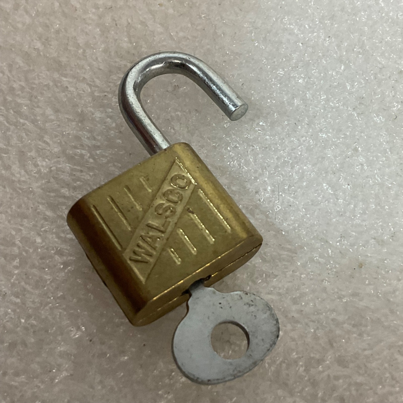 Vintage Walsco Brass Padlock with Key 1.5in Made in USA Mini Lock - Image 4
