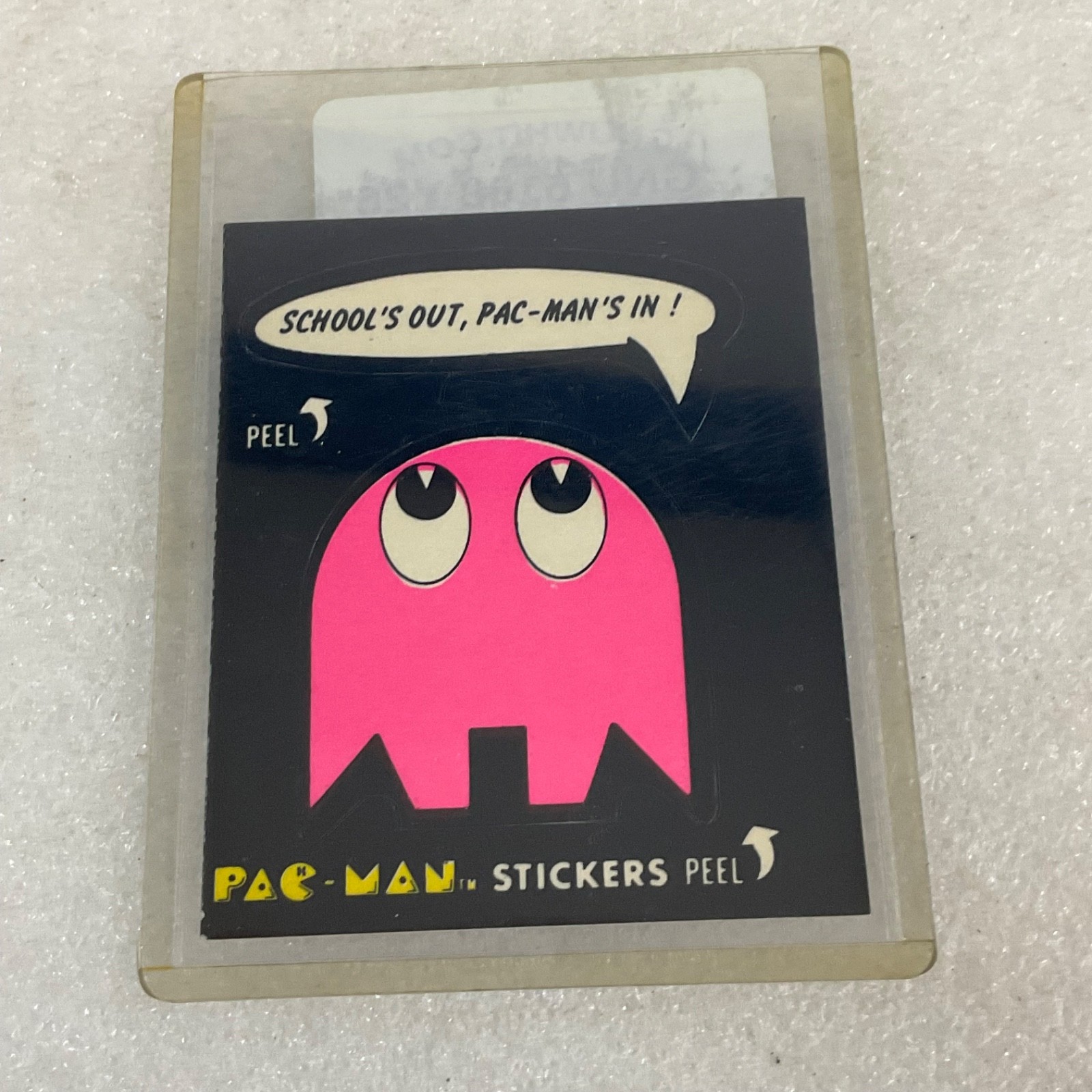 1980 Fleer Pac-Man Sticker #26 School's Out Pac-Man's In Ungraded - Image 3