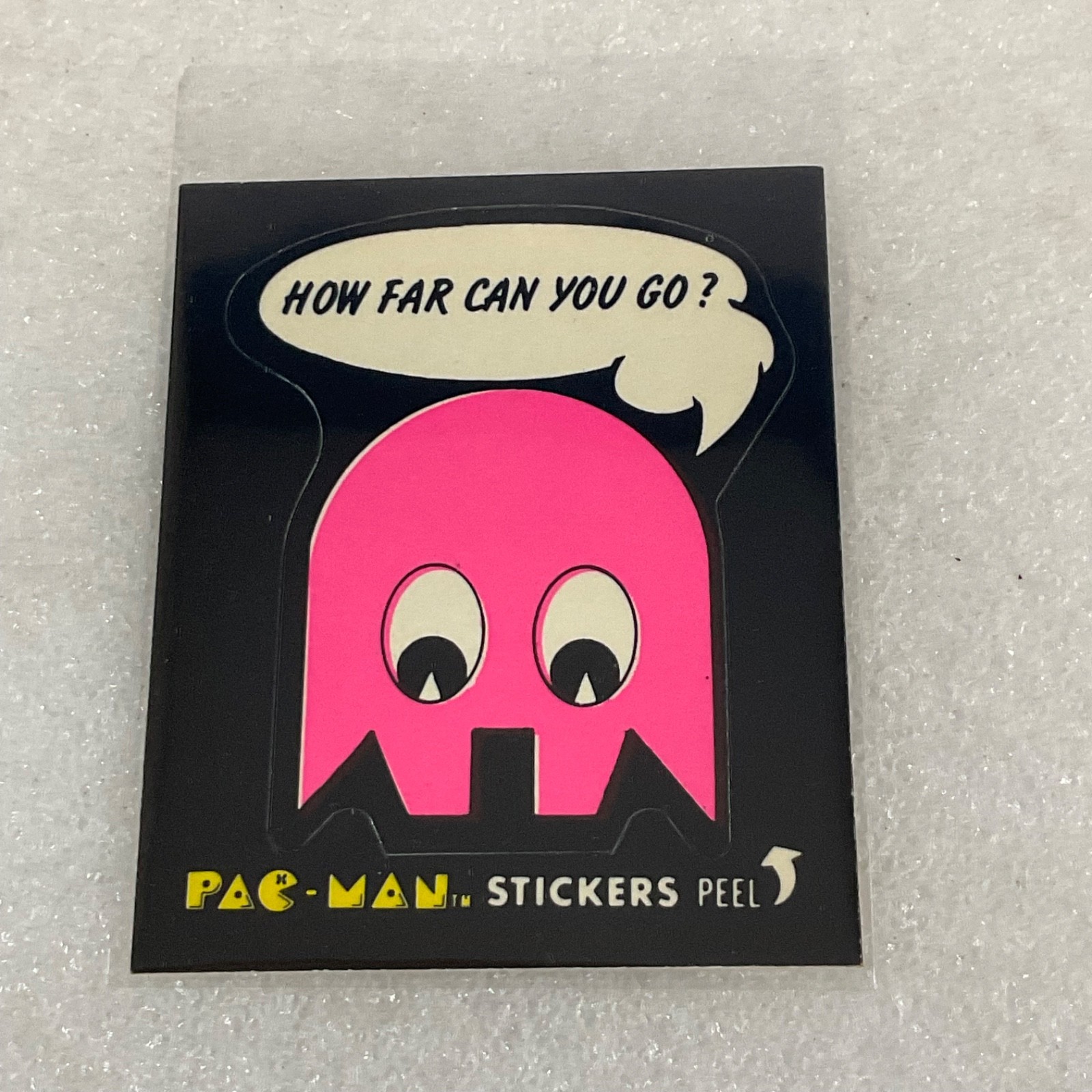 1980 Fleer Pac-Man Sticker #28 How Far Can You Go Pink Ghost Ungraded - Image 1