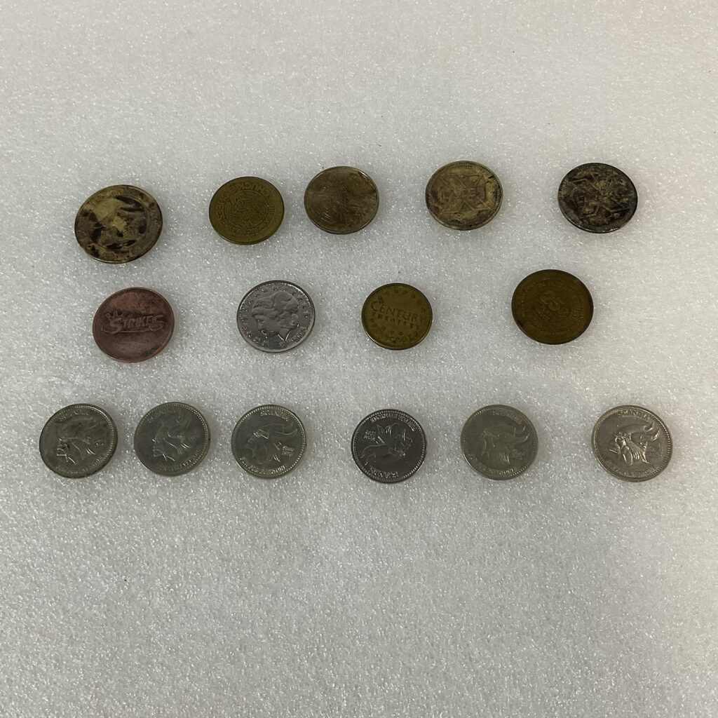 Lot Of 15 Metal Gaming Tokens Carousel Chuck Cheese Laser X Scandia Venus Strike - Image 1
