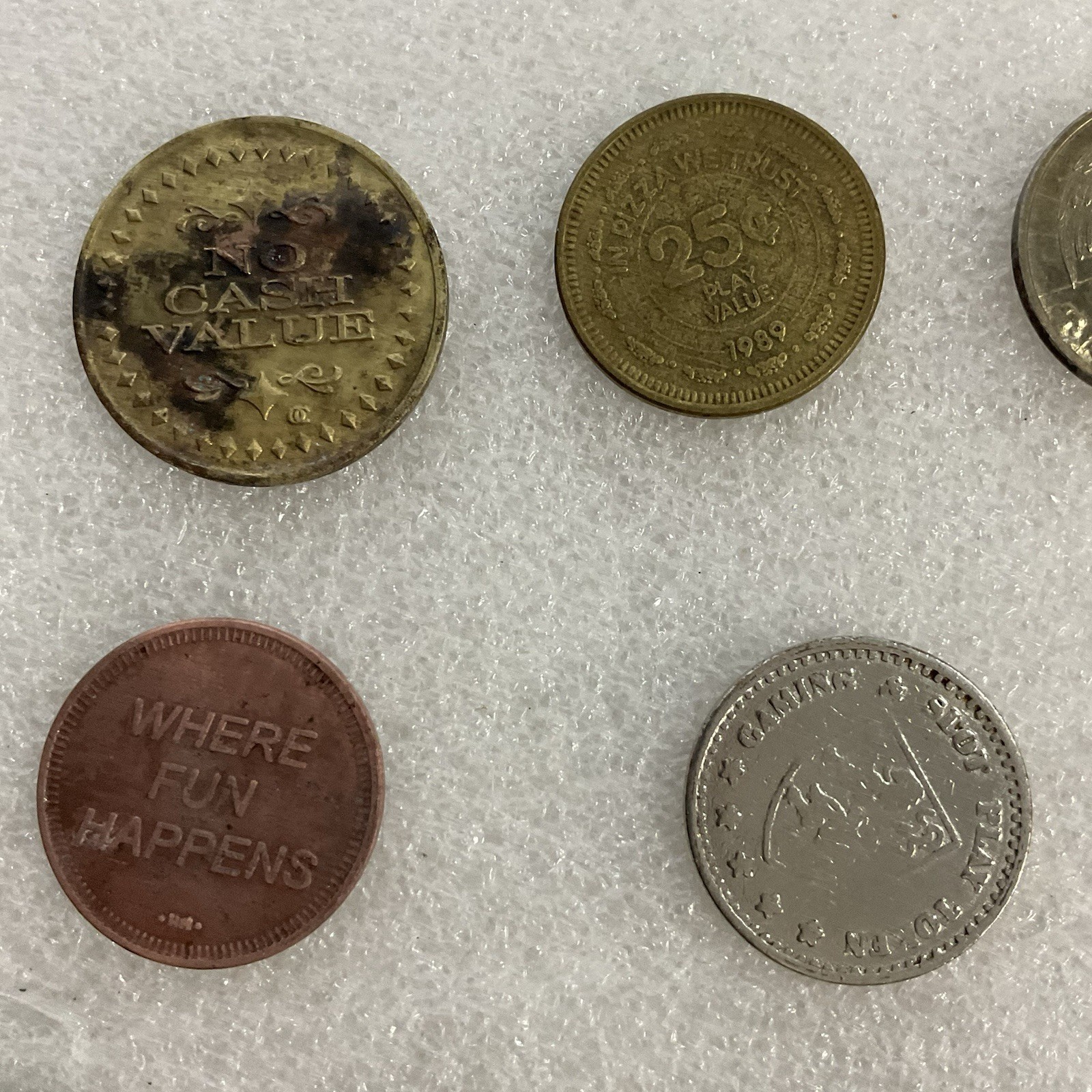 Lot Of 15 Metal Gaming Tokens Carousel Chuck Cheese Laser X Scandia Venus Strike - Image 7