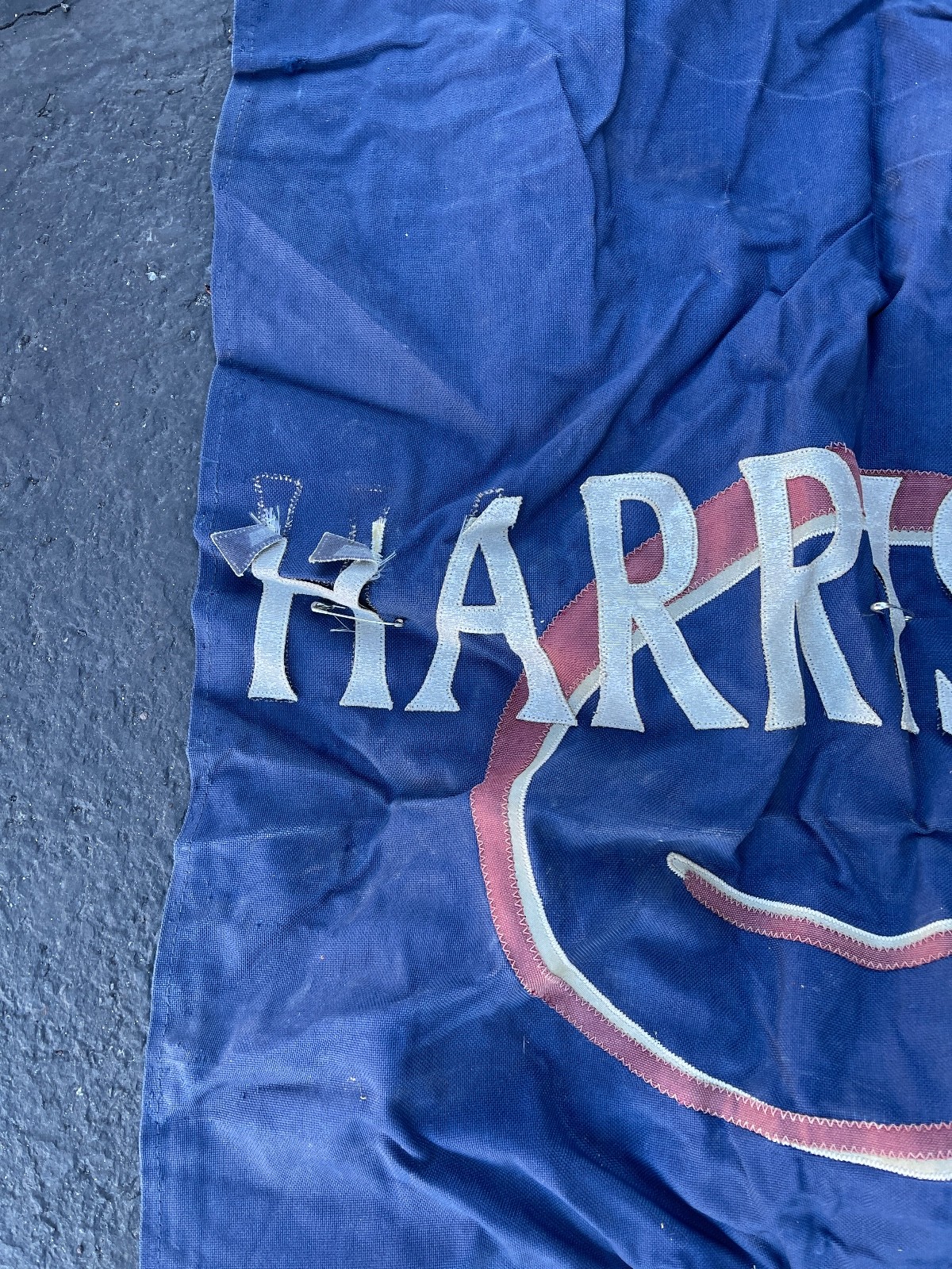 Vintage Harris Show Horses 84in x48in Canvas Stall Drape Wall Banner Advertising - Image 2