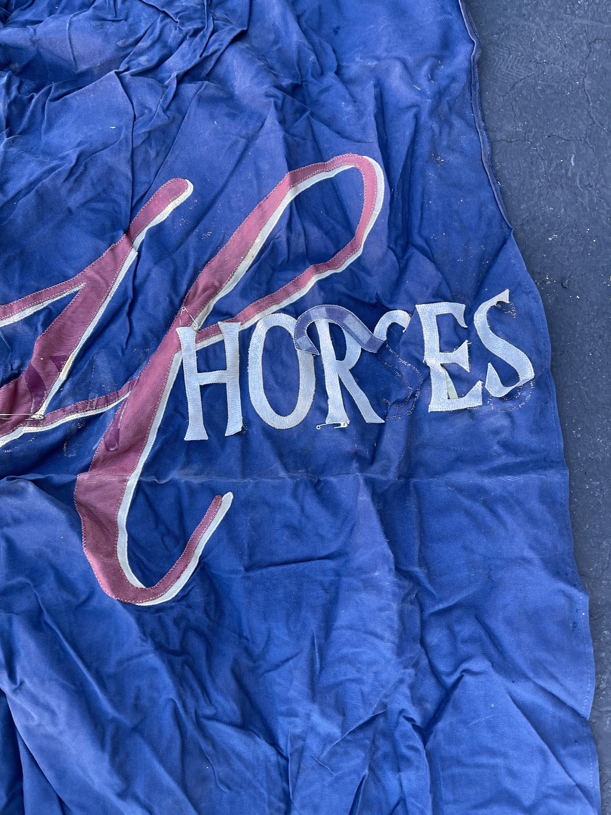 Vintage Harris Show Horses 84in x48in Canvas Stall Drape Wall Banner Advertising - Image 4