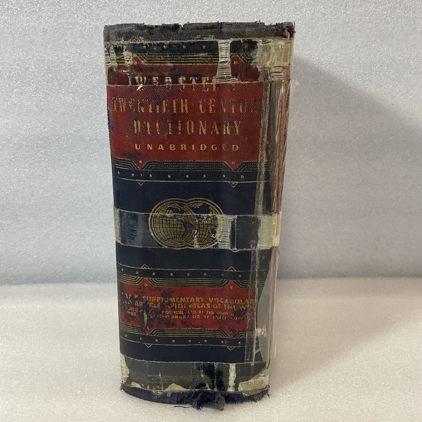 1943 Webster's New Twentieth Century Dictionary Unabridged - Worn - Image 3