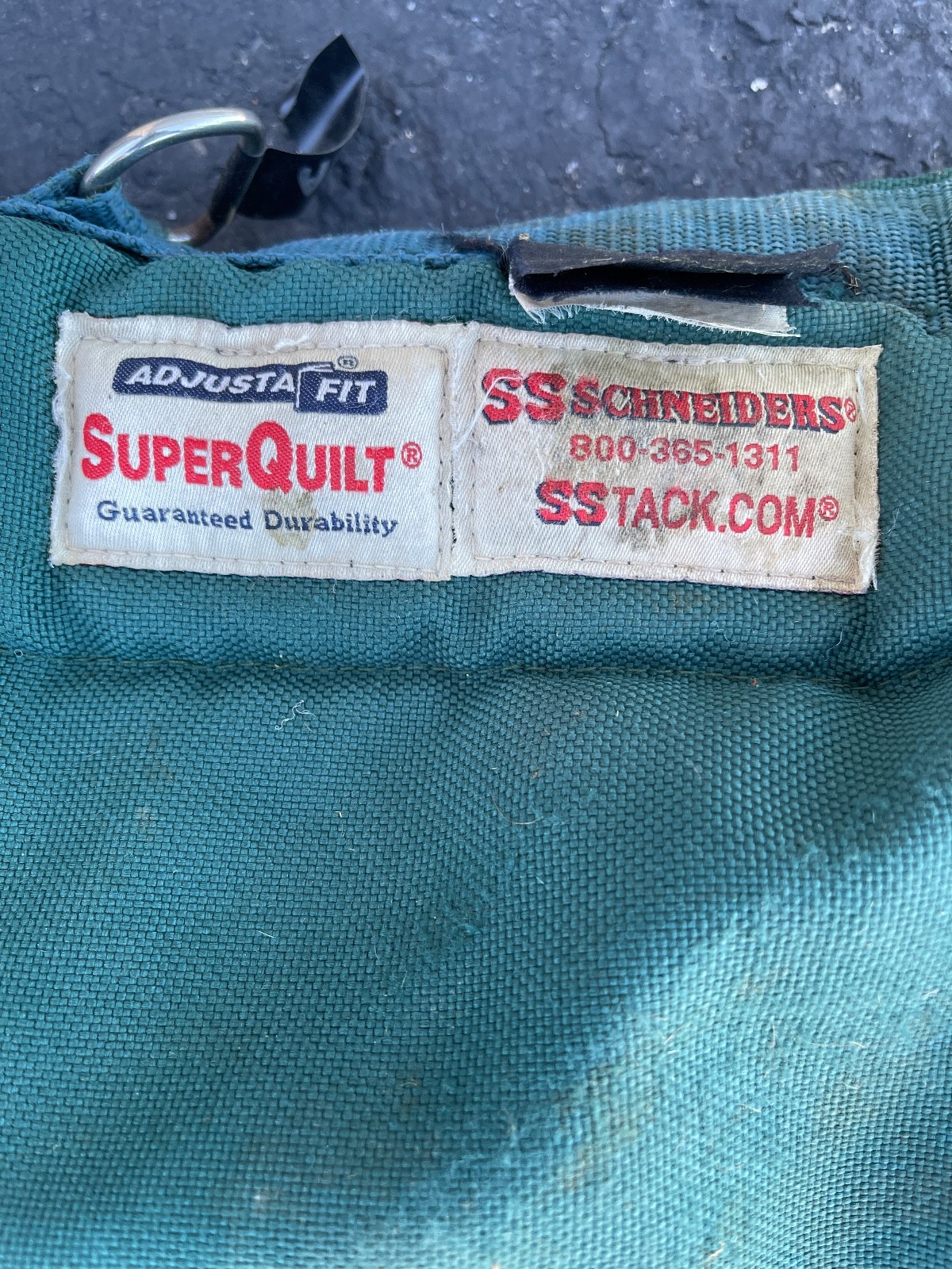 Schneiders SuperQuilt Adjusta-Fit Horse Blanket 60in x 40in Green Padded Stable - Image 7