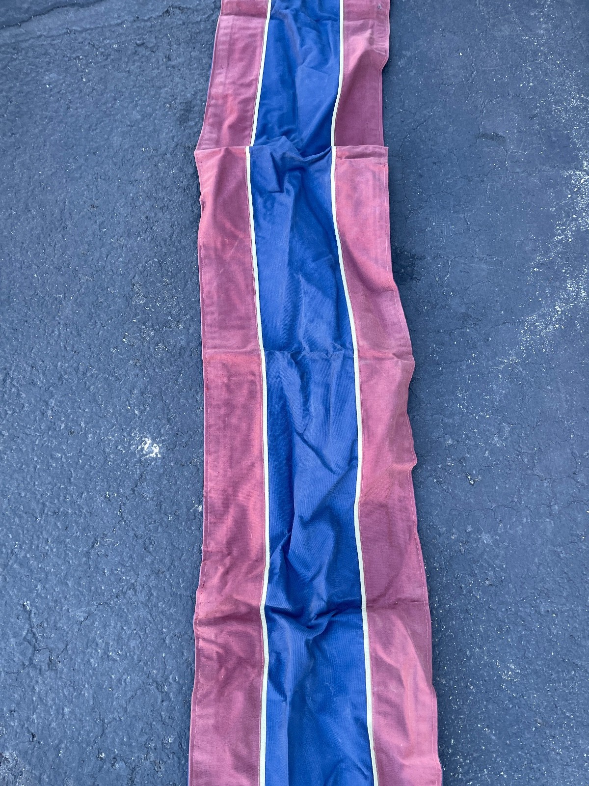 Vintage Pennegard Canvas Harris Show Horse Runner Red & Blue 11ft x 14in - Image 7