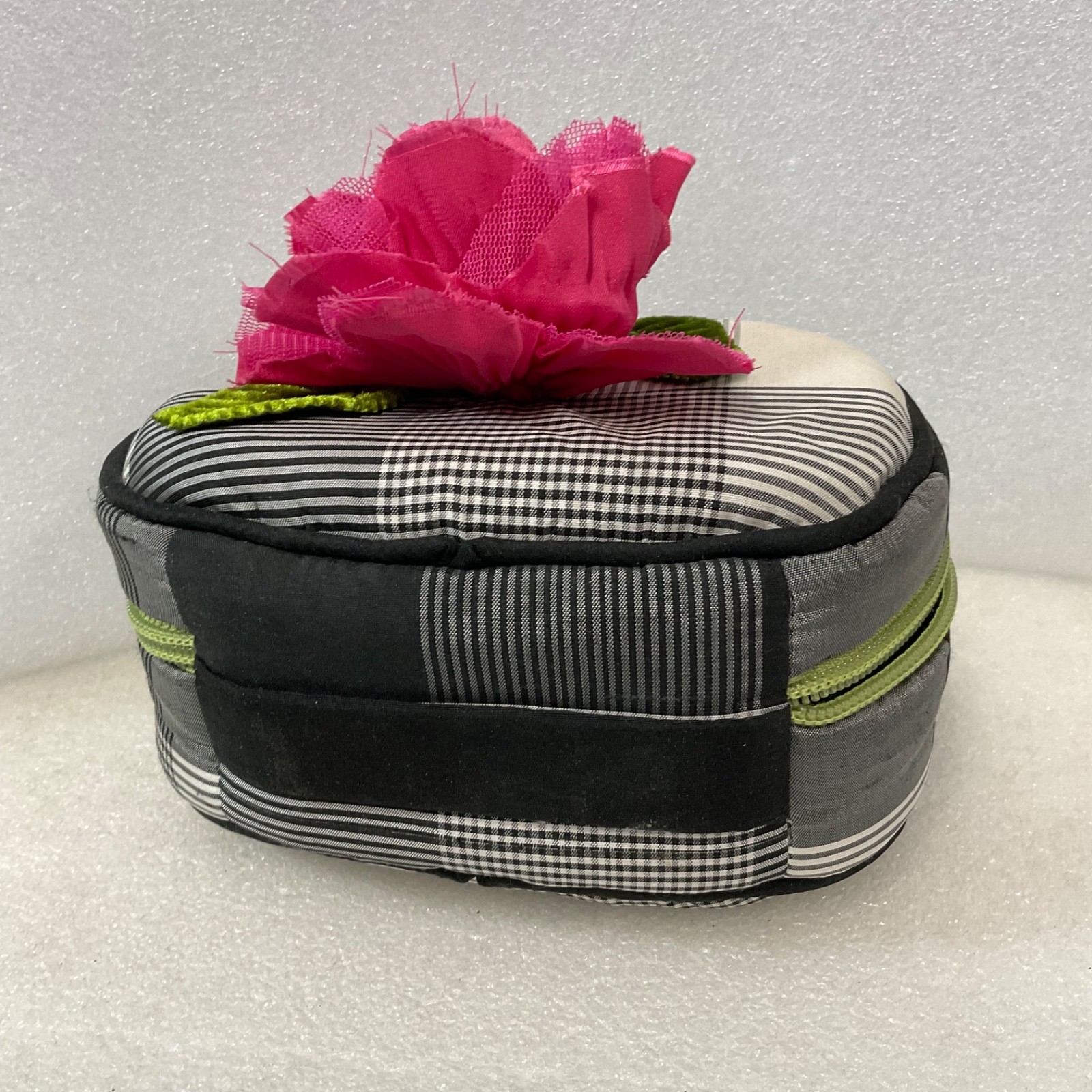 Goody Goody California Plaid Floral Travel Soft Jewelry Case 6.75in - Image 3