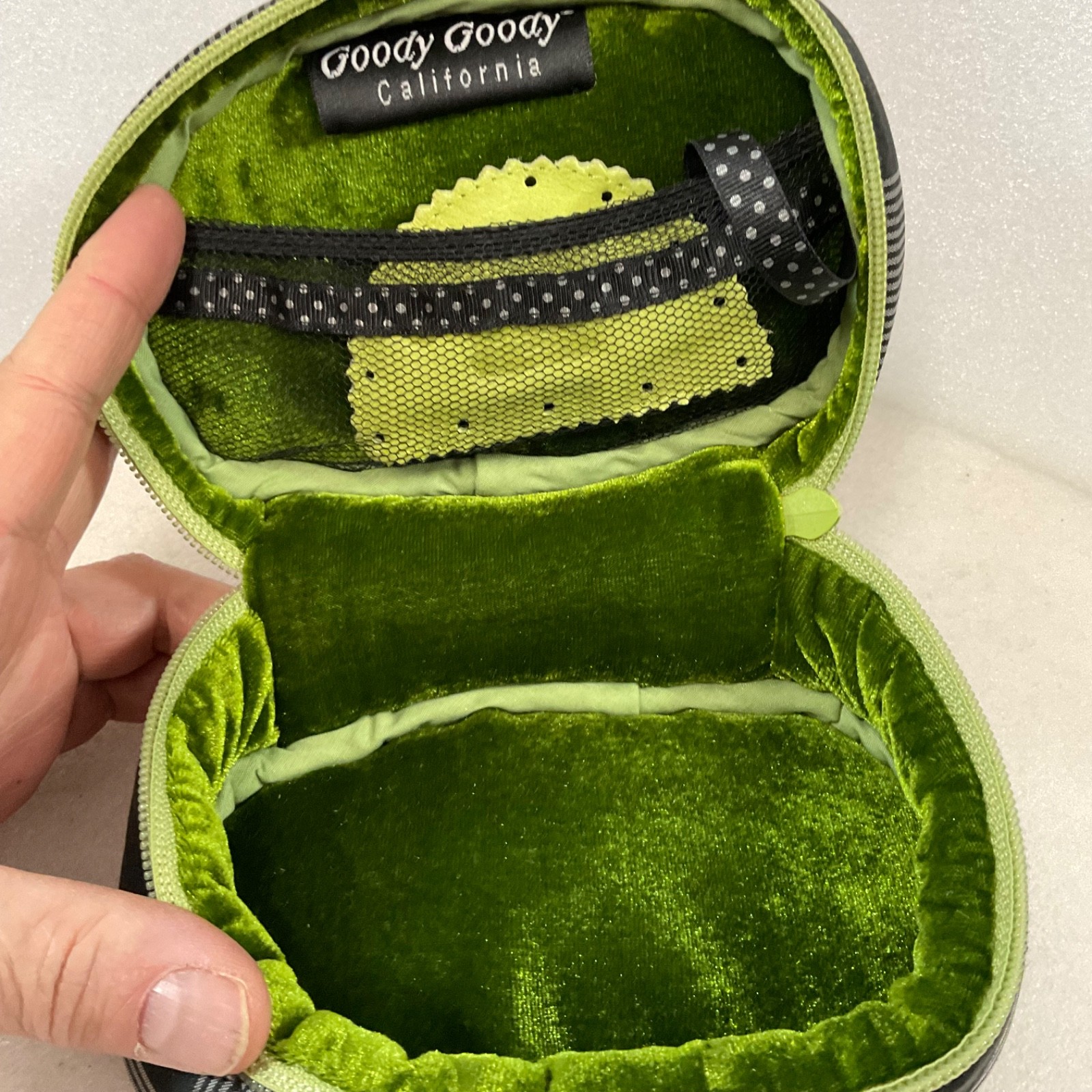 Goody Goody California Plaid Floral Travel Soft Jewelry Case 6.75in - Image 9