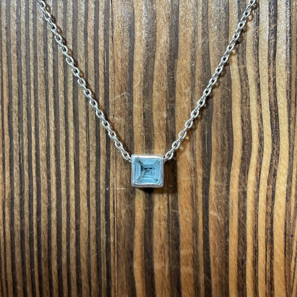 16in Sterling Silver Necklace Square Blue Gem Pendant 2.83g Minimalist Jewelry - Image 1